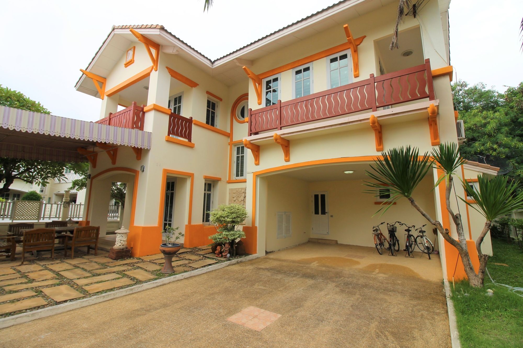 Mansion Villas Jomtien