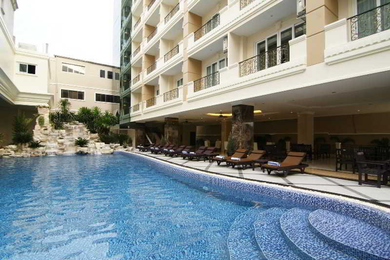 LK Miracle Suite Pattaya