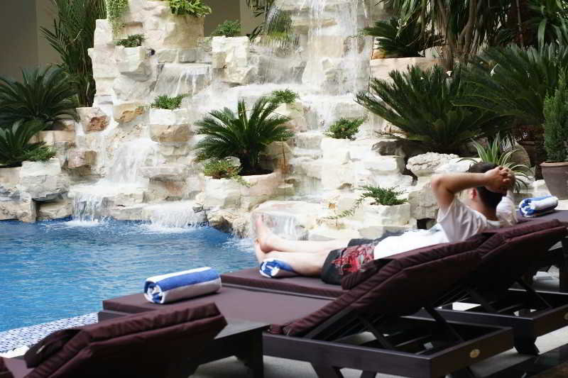 LK Miracle Suite Pattaya