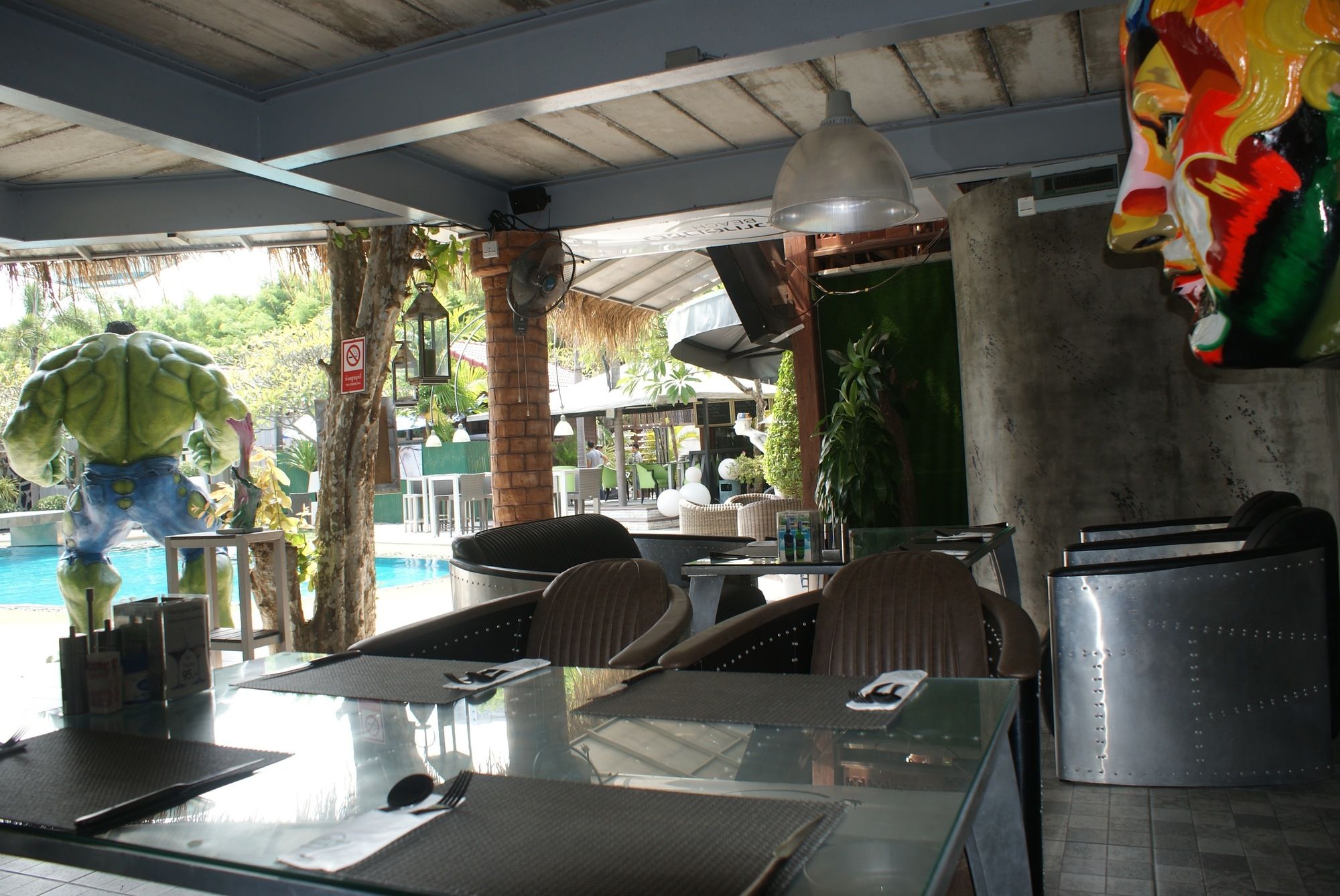 Momento Resort