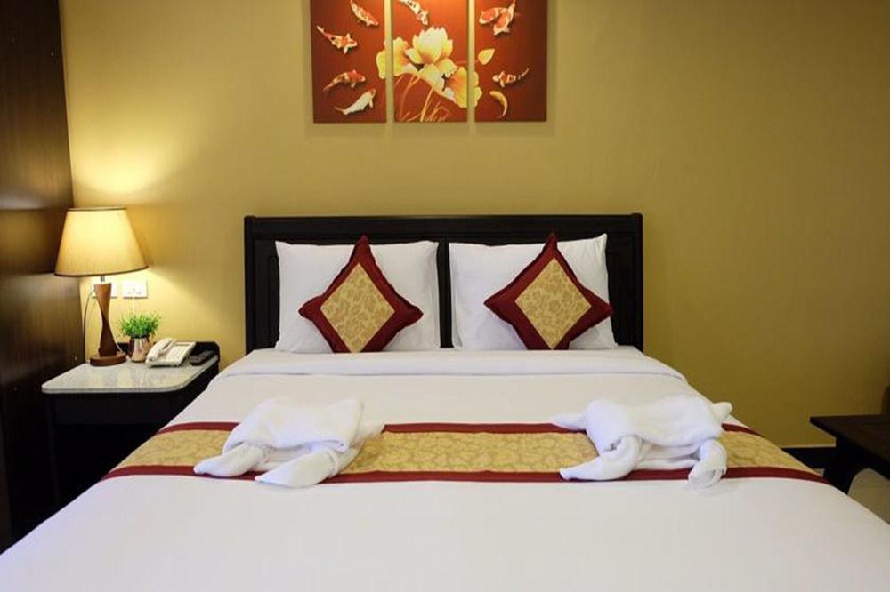 New Day Night Hotel
