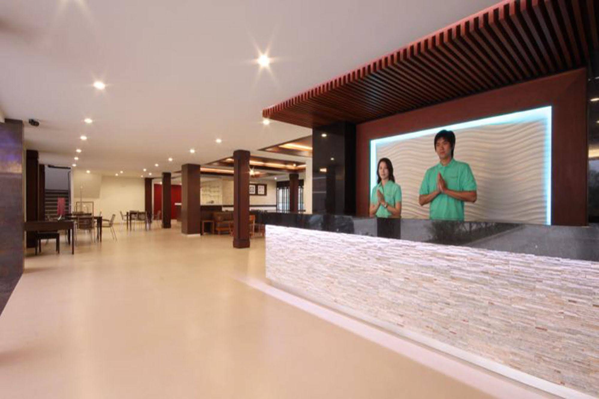 Paragon Suites Resort