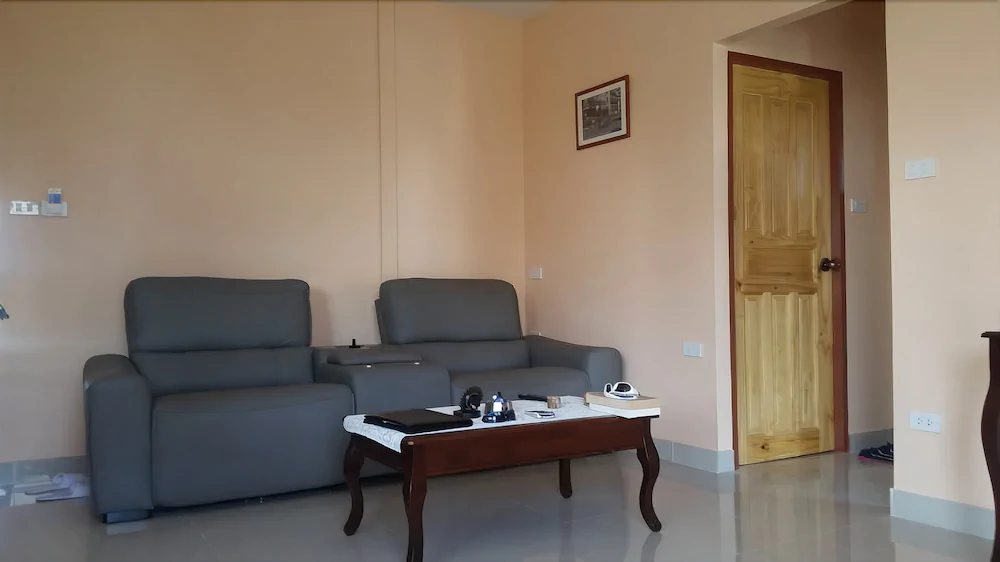 OYO 1027 Patumnak Beach Guesthouse