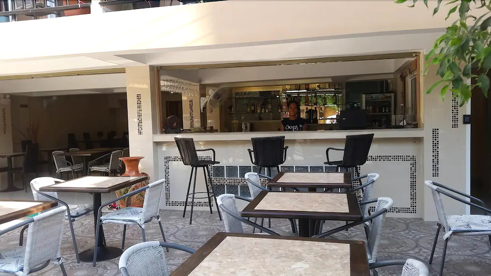 OYO 1027 Patumnak Beach Guesthouse