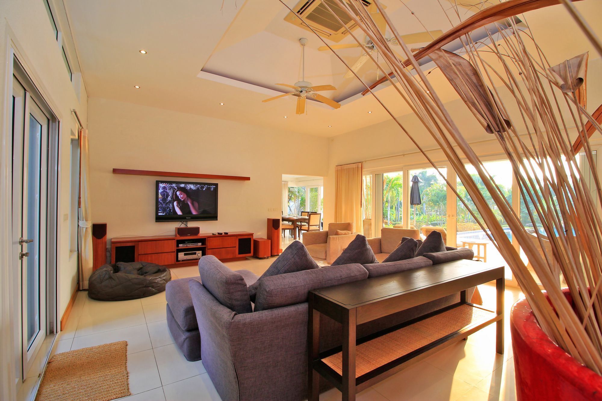 Pattaya Sunset Villa