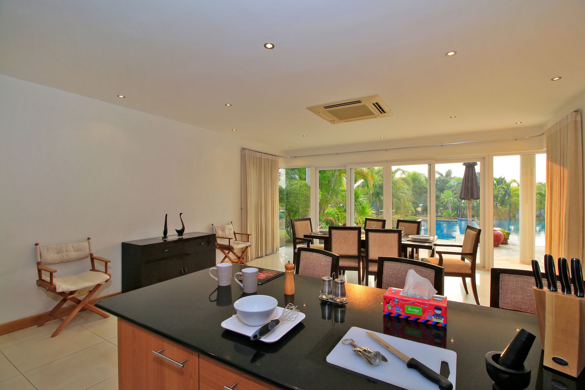 Pattaya Sunset Villa