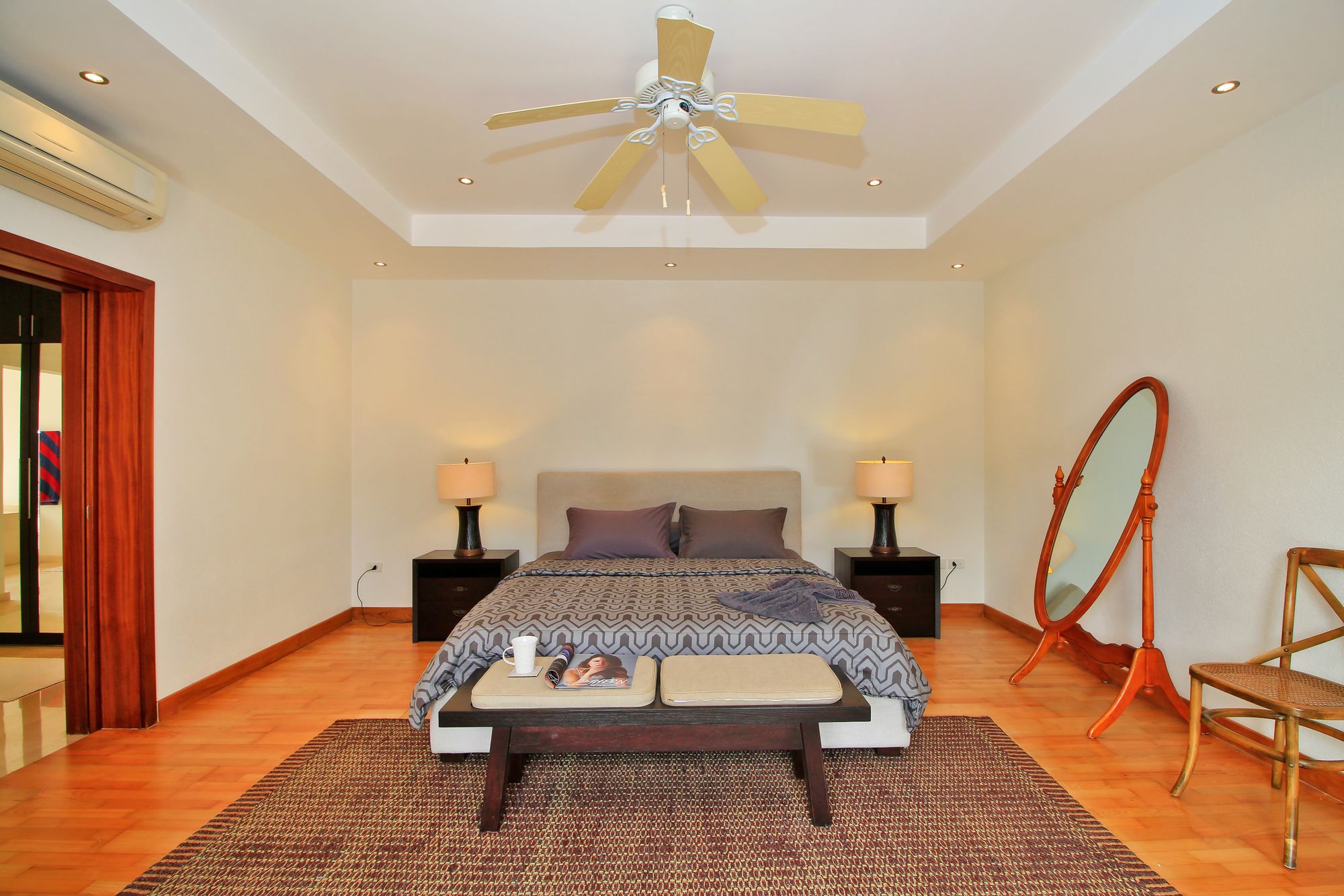 Pattaya Sunset Villa