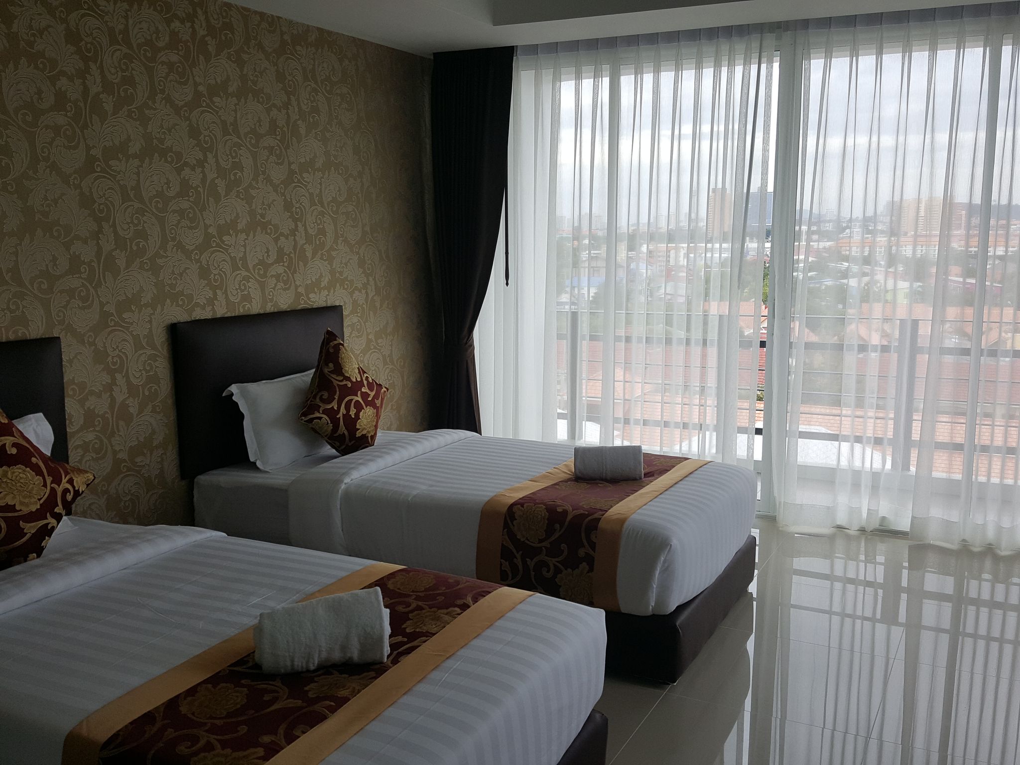 Retreat By The Tree Pattaya
