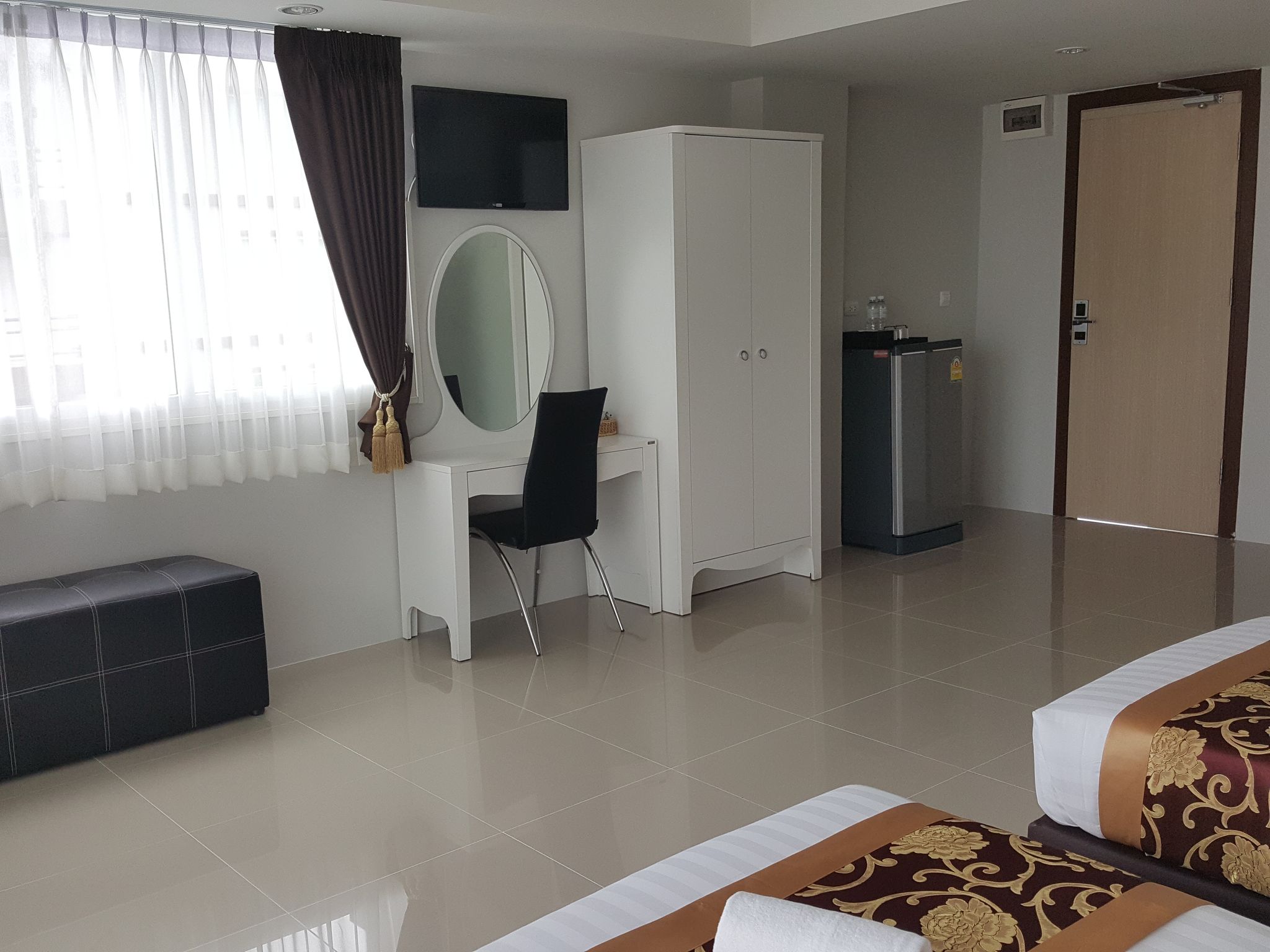 Retreat By The Tree Pattaya