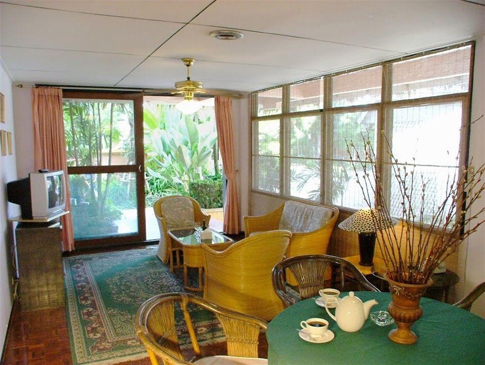 Safari Riviera Resort