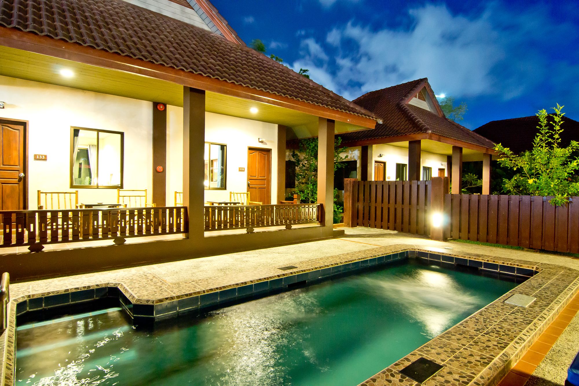 Rose Bay Resort