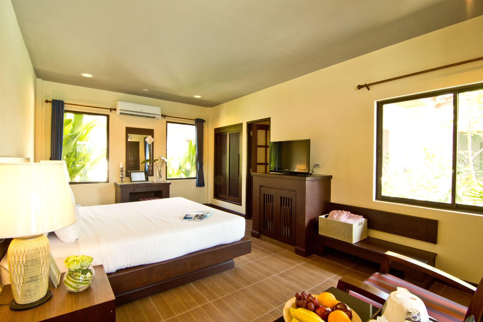 Rose Bay Resort