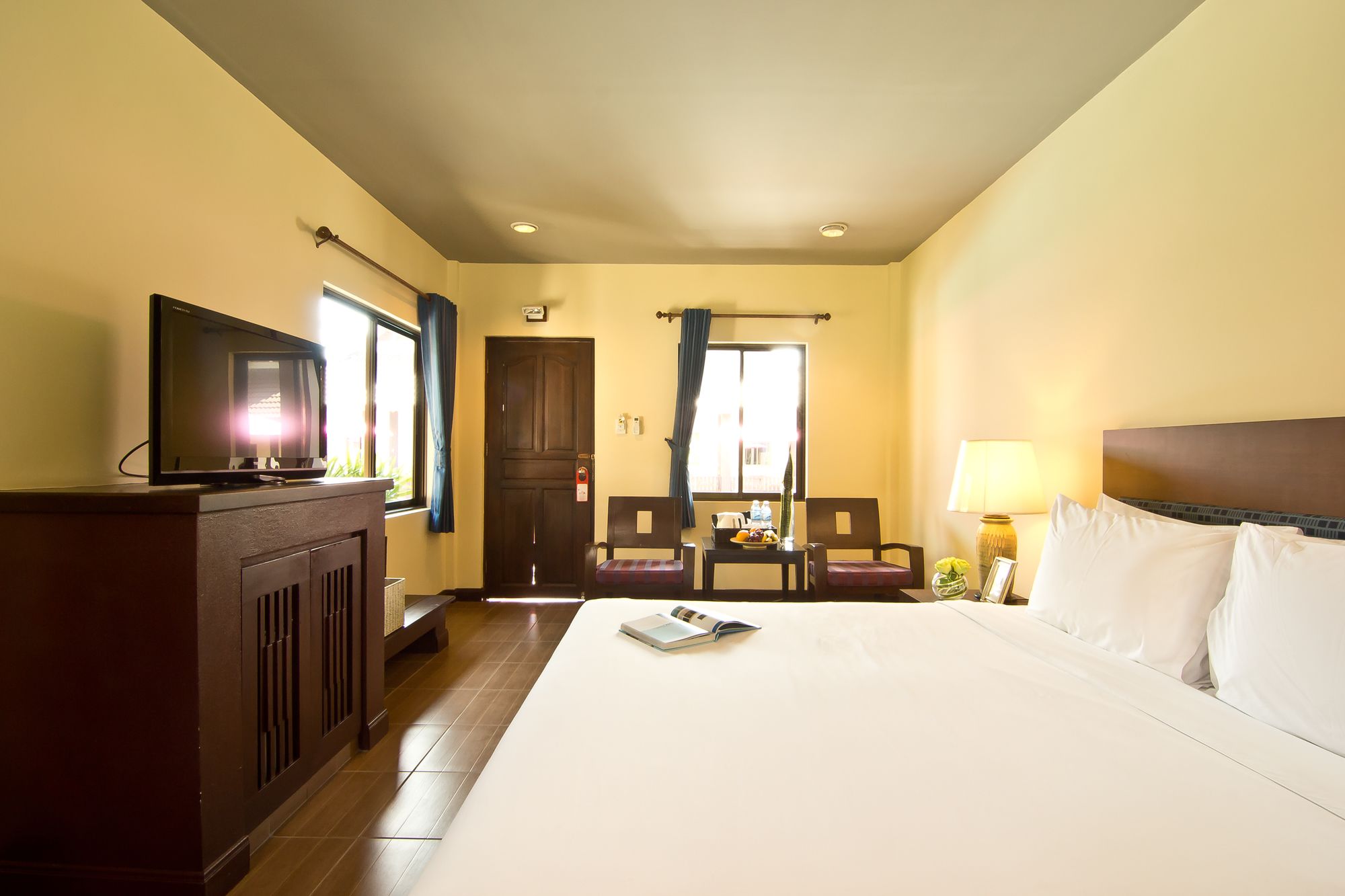 Rose Bay Resort