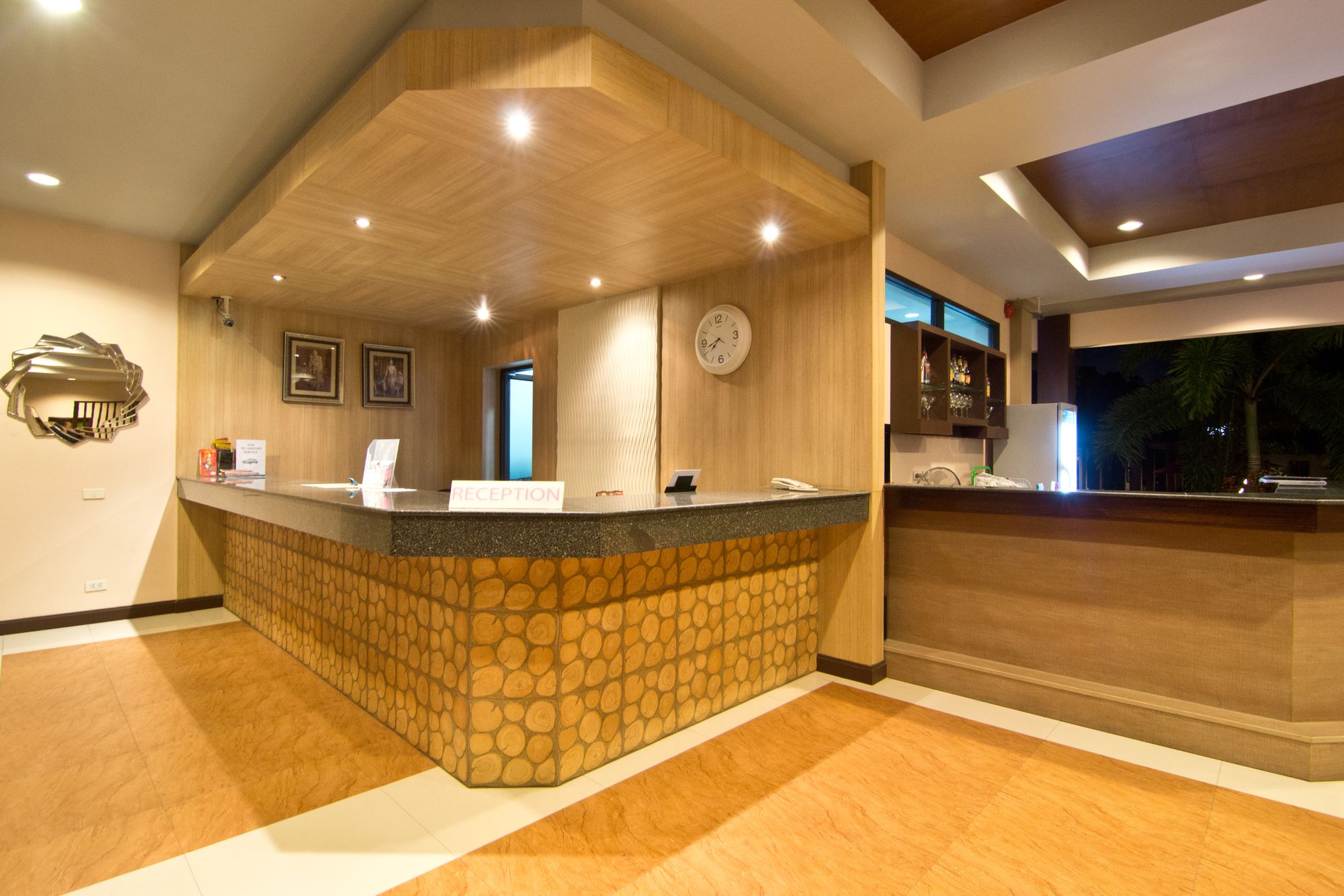Rose Bay Resort
