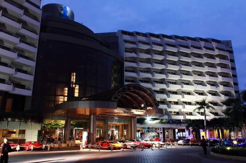 Royal Cliff Beach Hotel