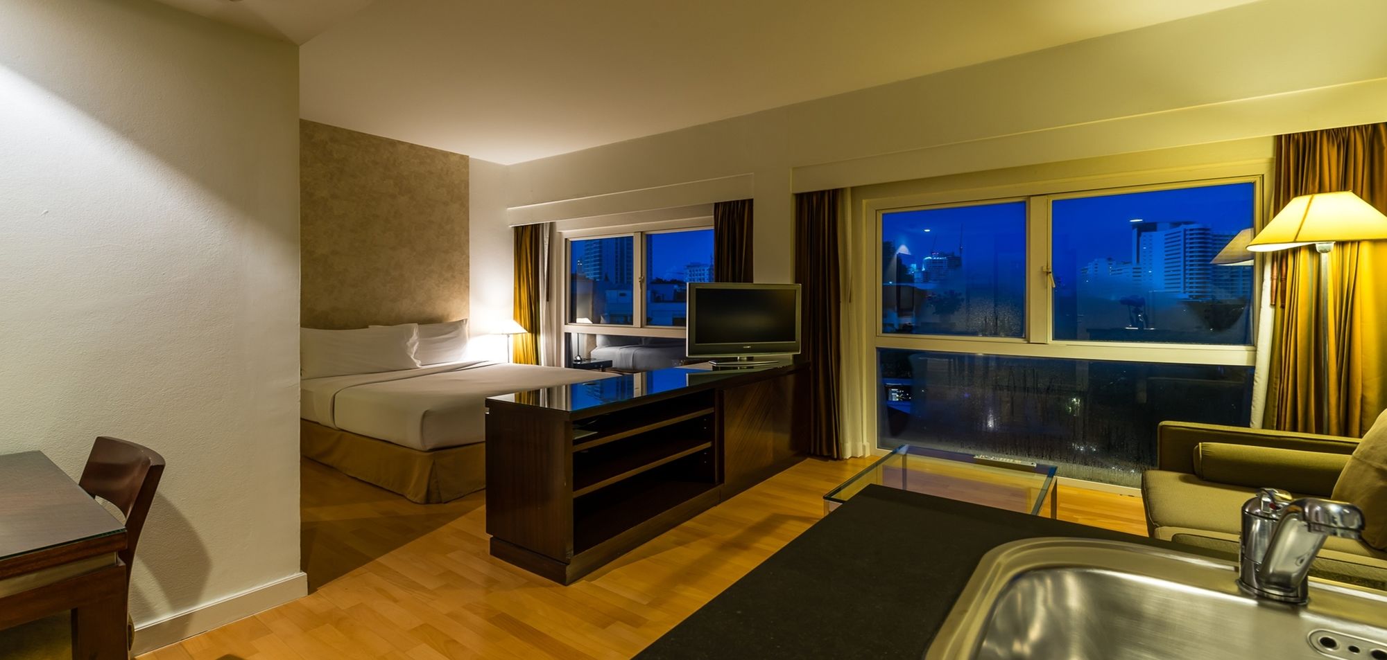 Royal Cliff Garden Suite