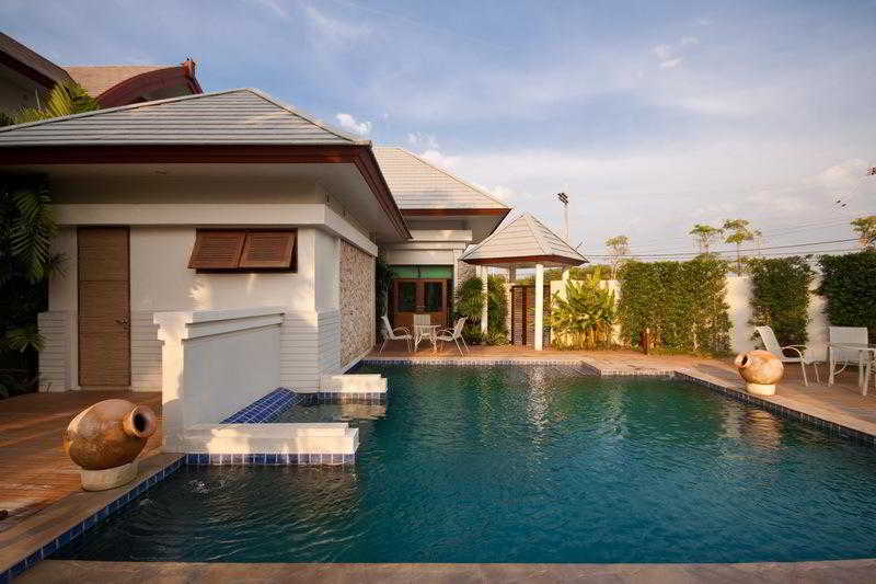 Royal Sammuk villas