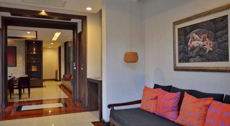 Royal Sammuk villas