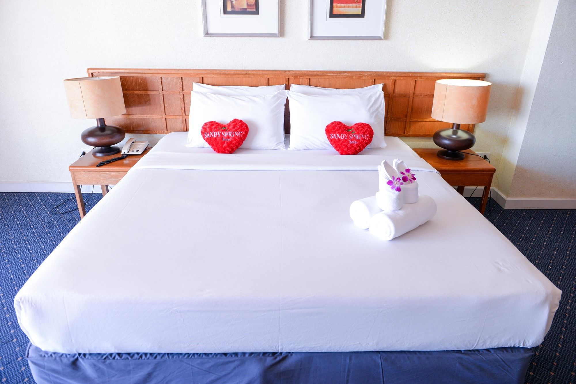 Sandy Spring Hotel