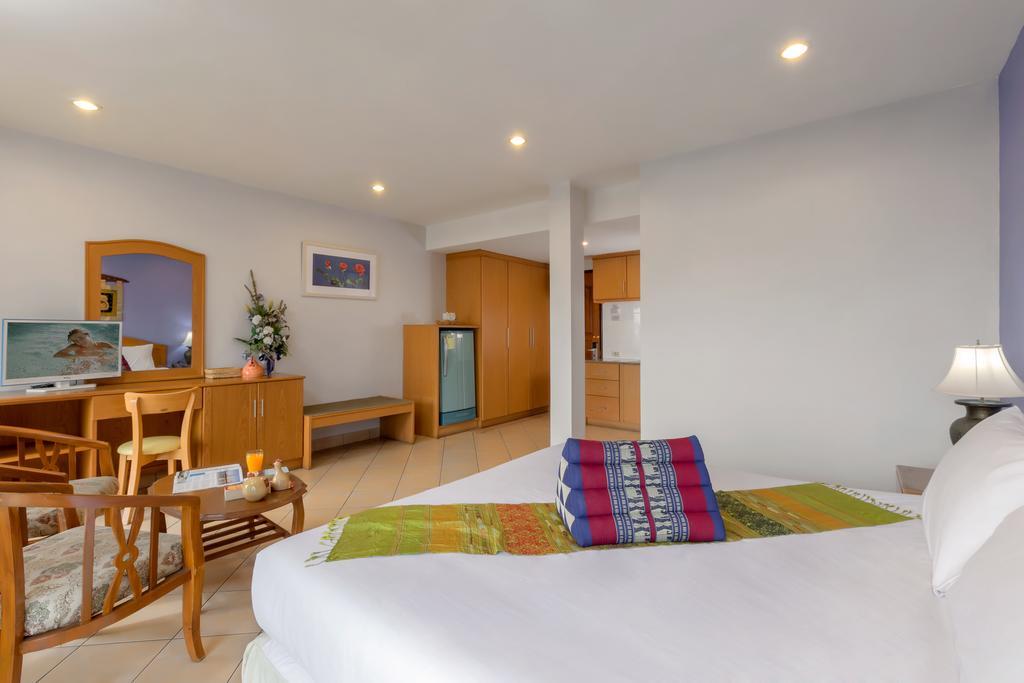 Seven Oaks Inn