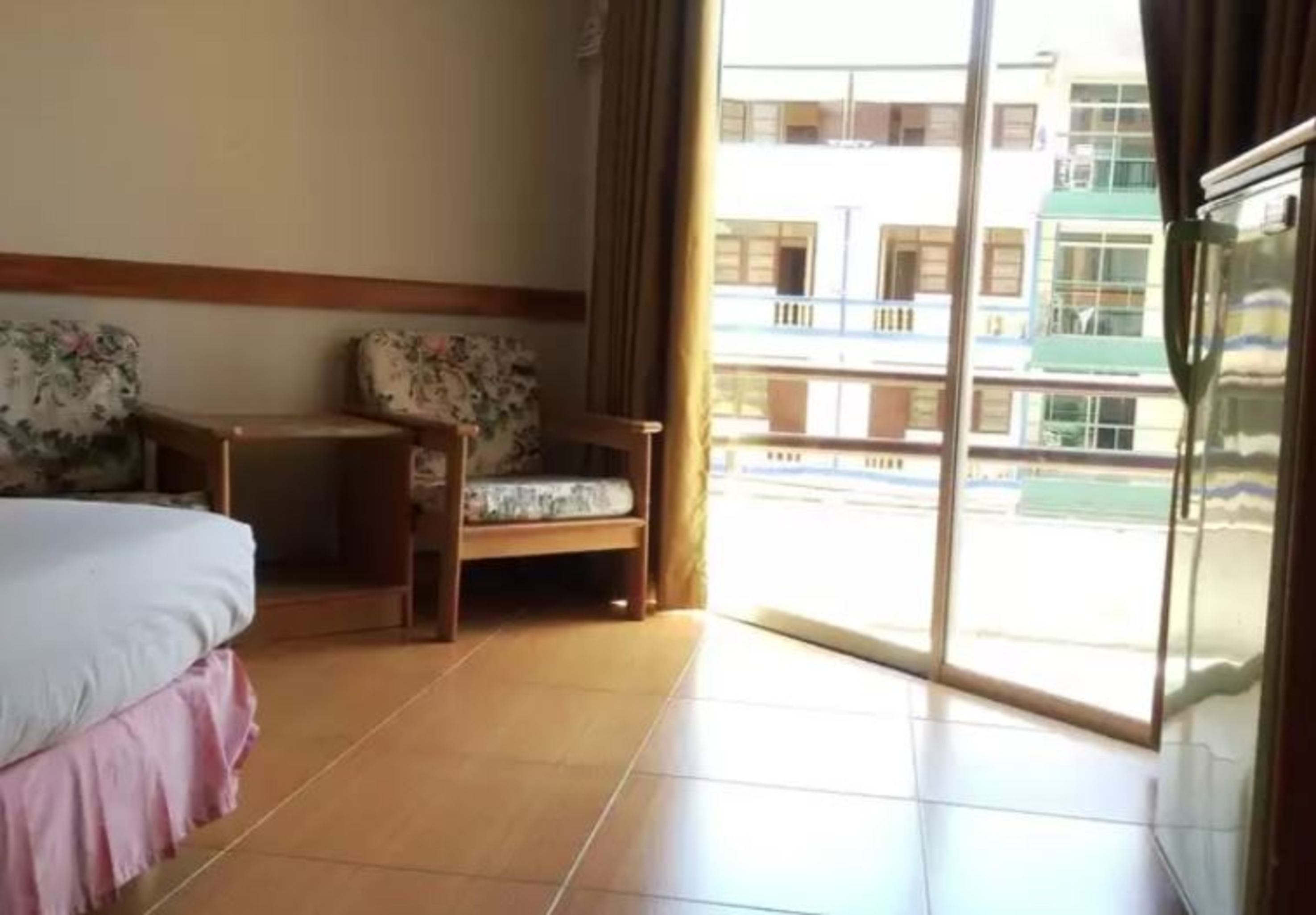 Skaw Beach Hotel