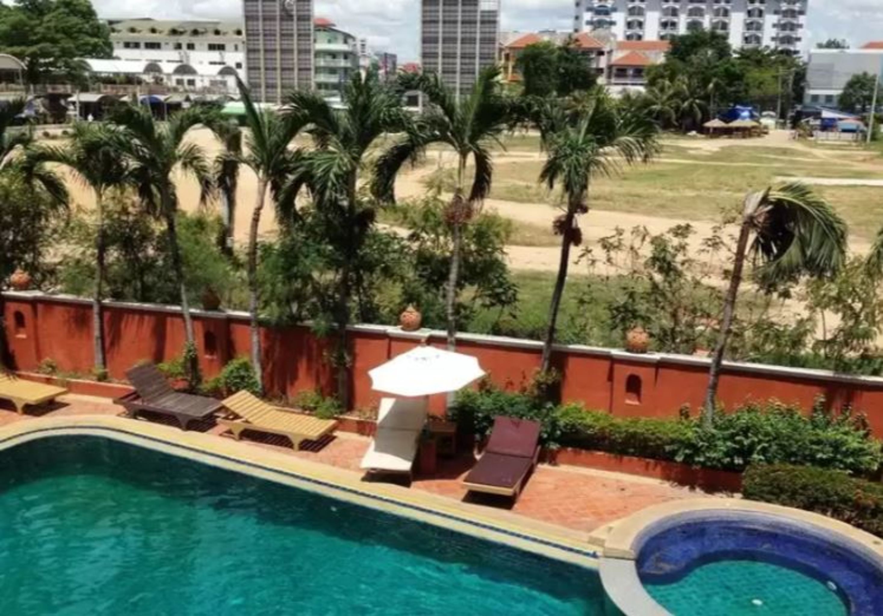 Skaw Beach Hotel