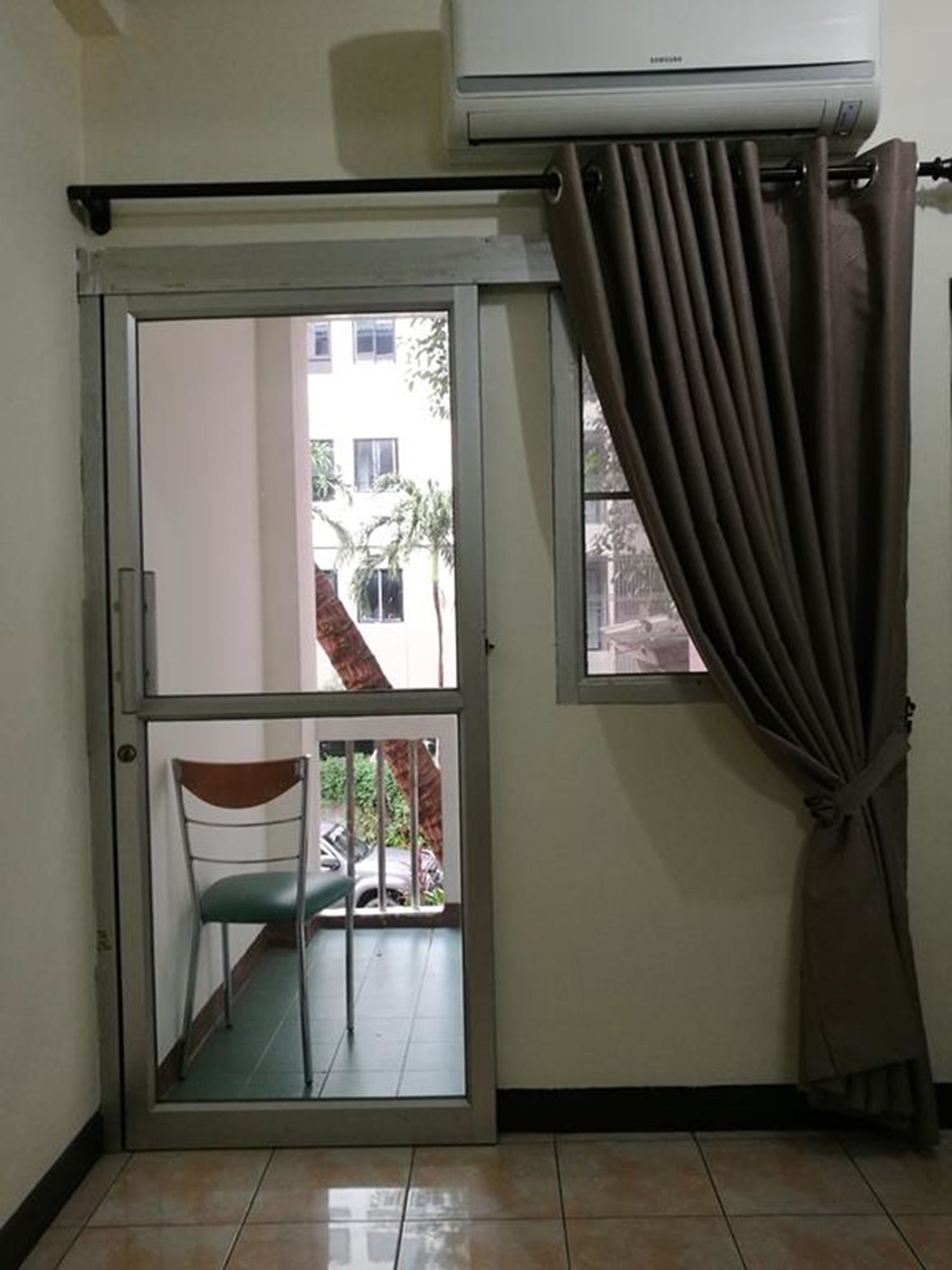 Soi 5 Apartment