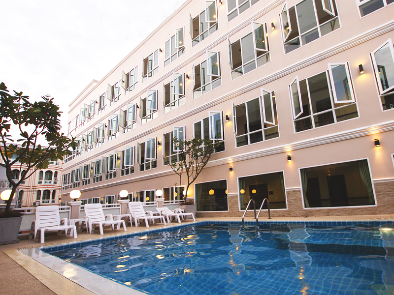 Sun Sky Resort