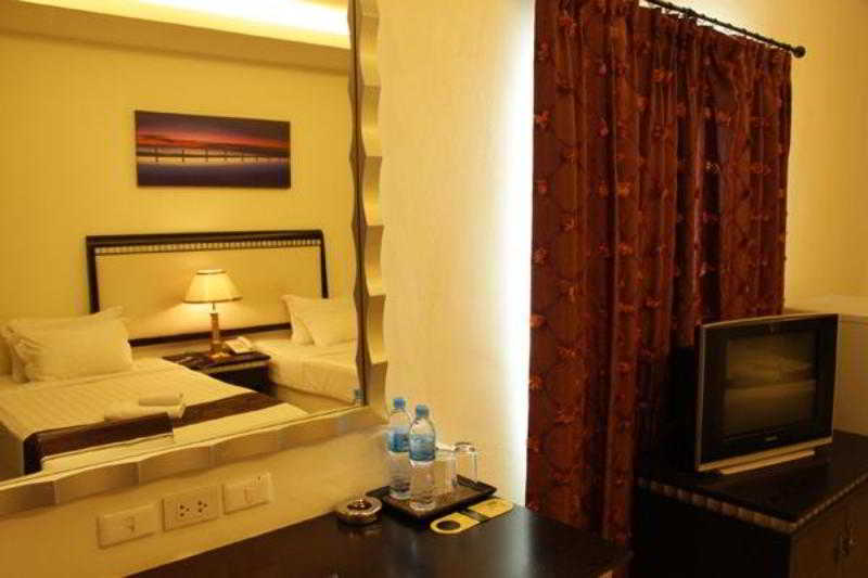 SuperBed 'Otel