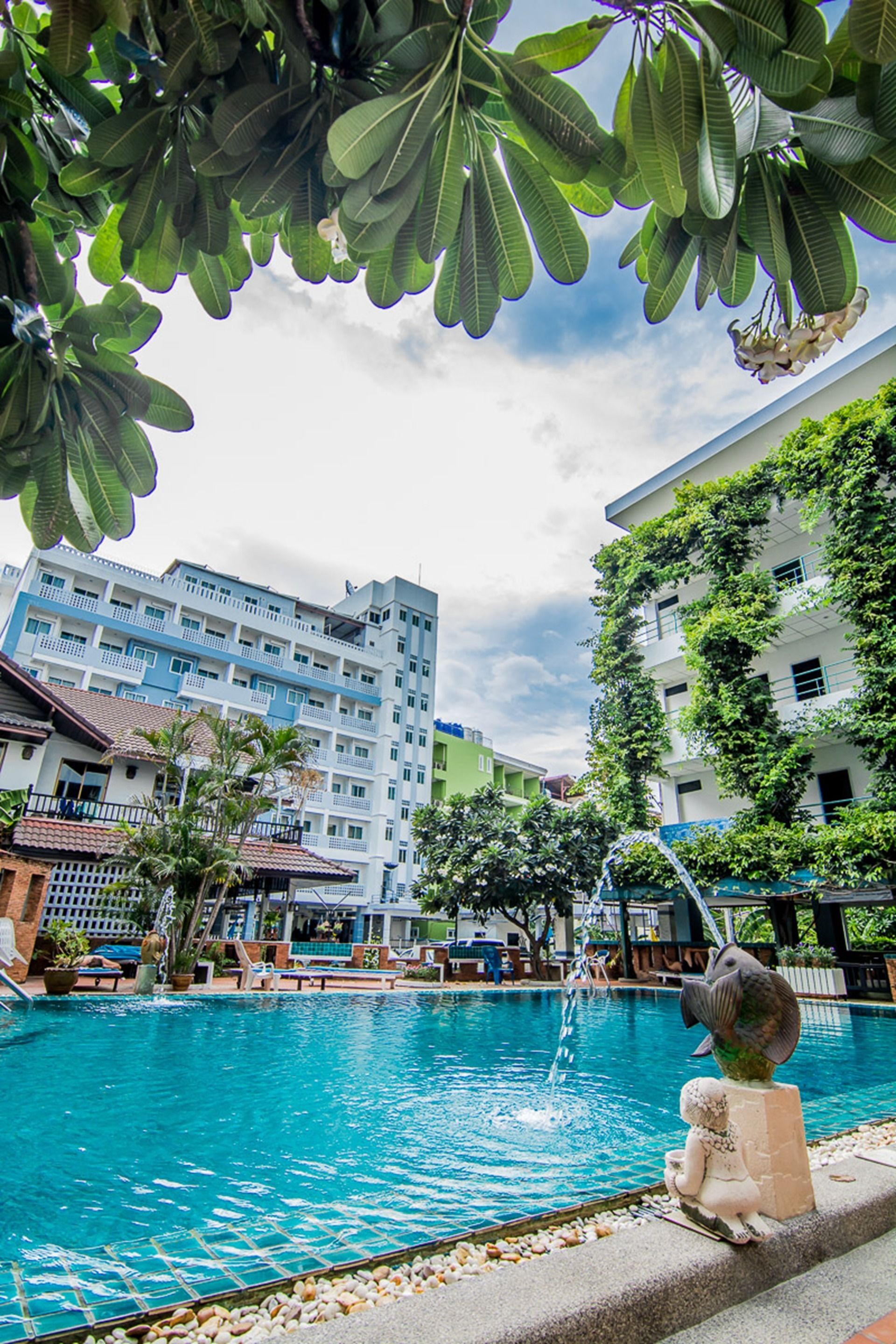 Sutus Court Zone 1