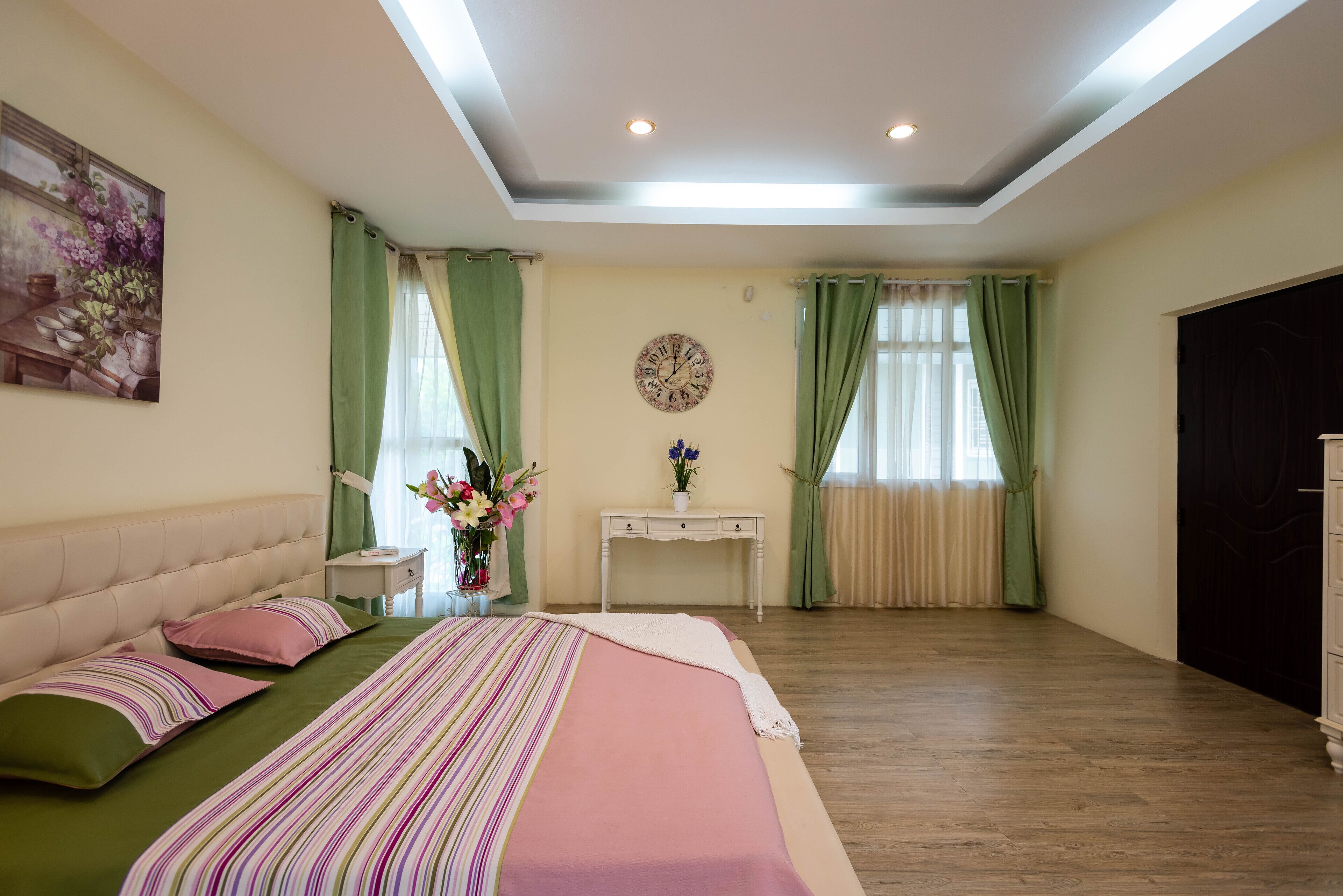 T.W. Marina BBQ Pool Villa Pattaya