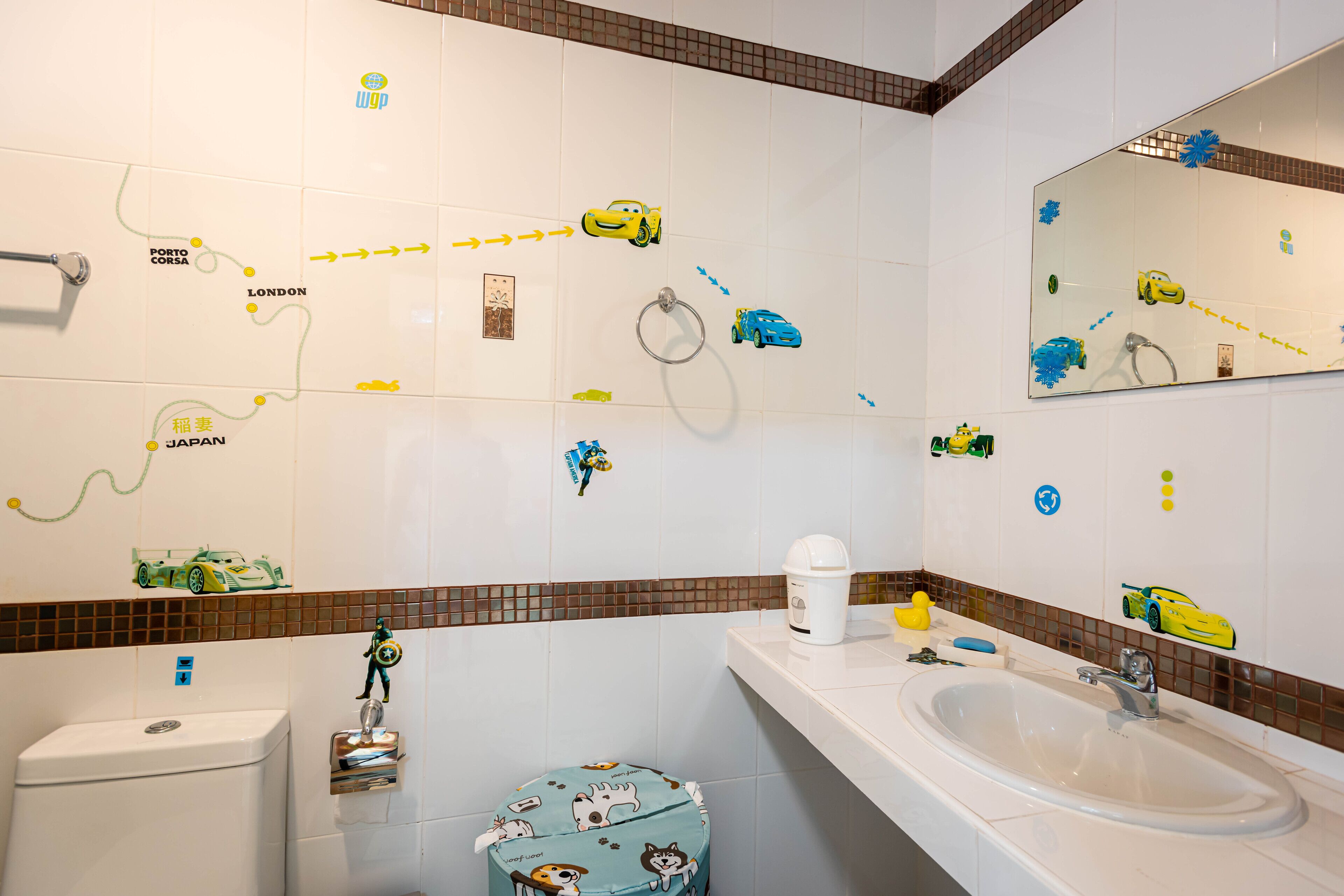 T.W. Marina BBQ Pool Villa Pattaya