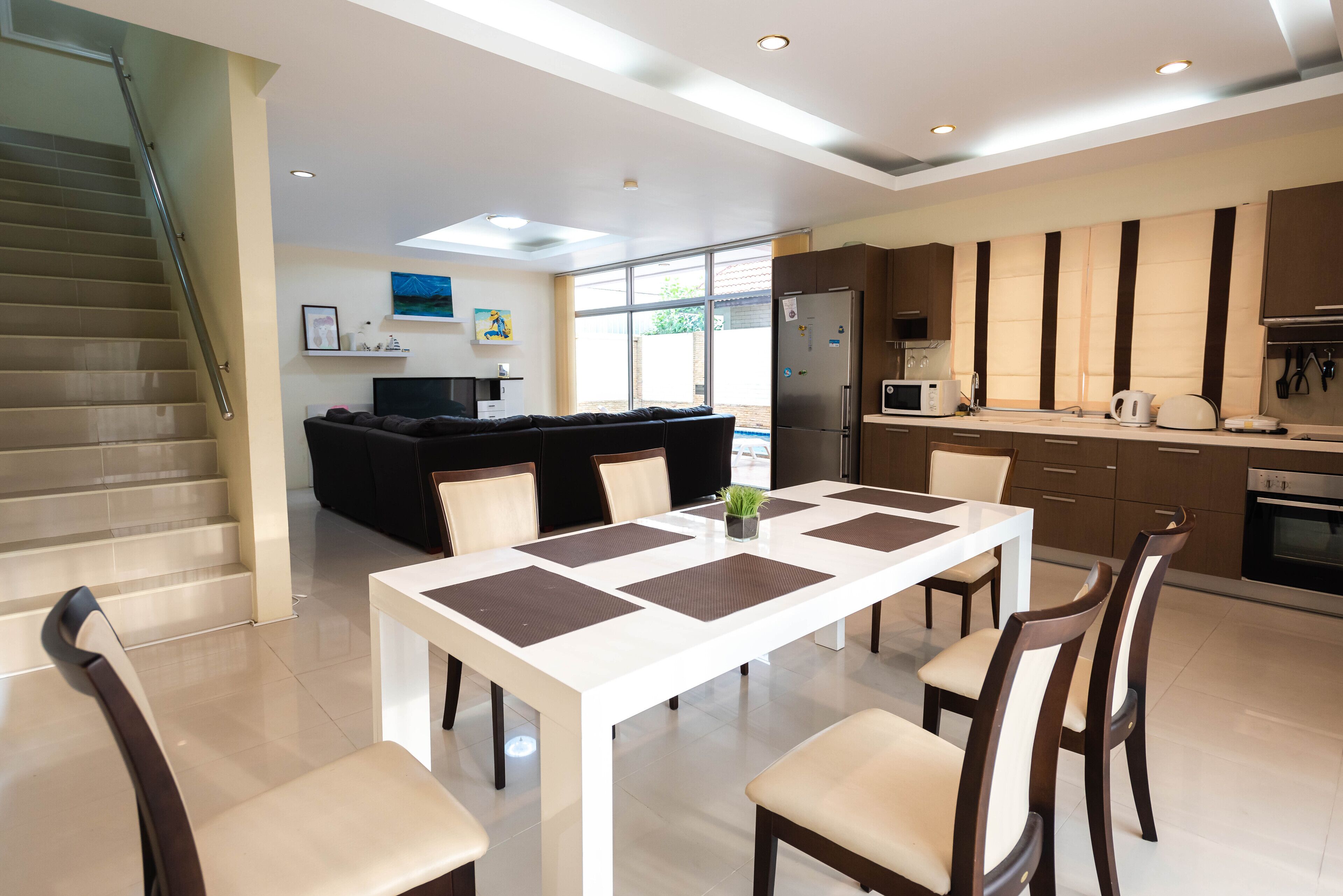 T.W. Marina BBQ Pool Villa Pattaya