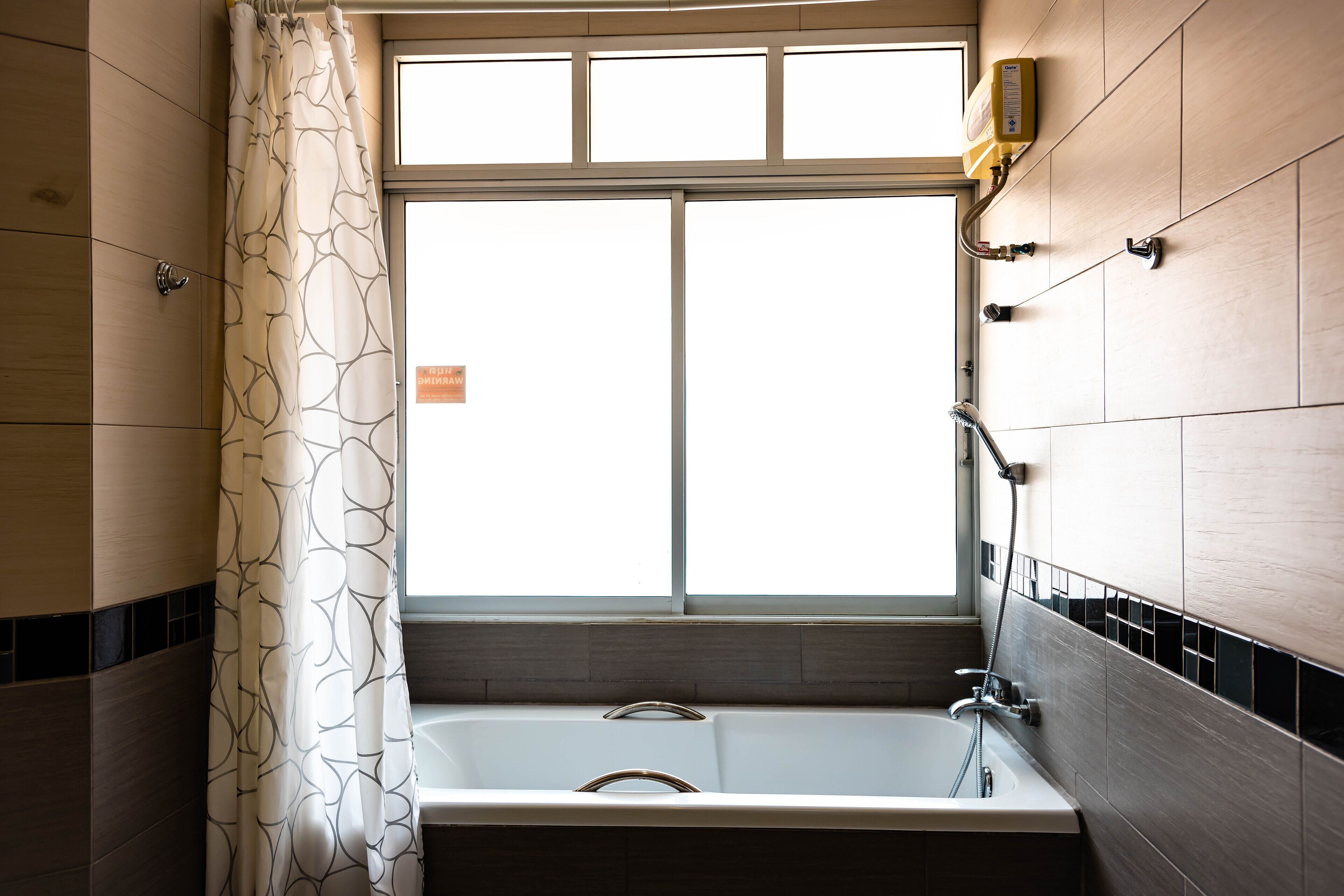 T.W. Marina BBQ Pool Villa Pattaya