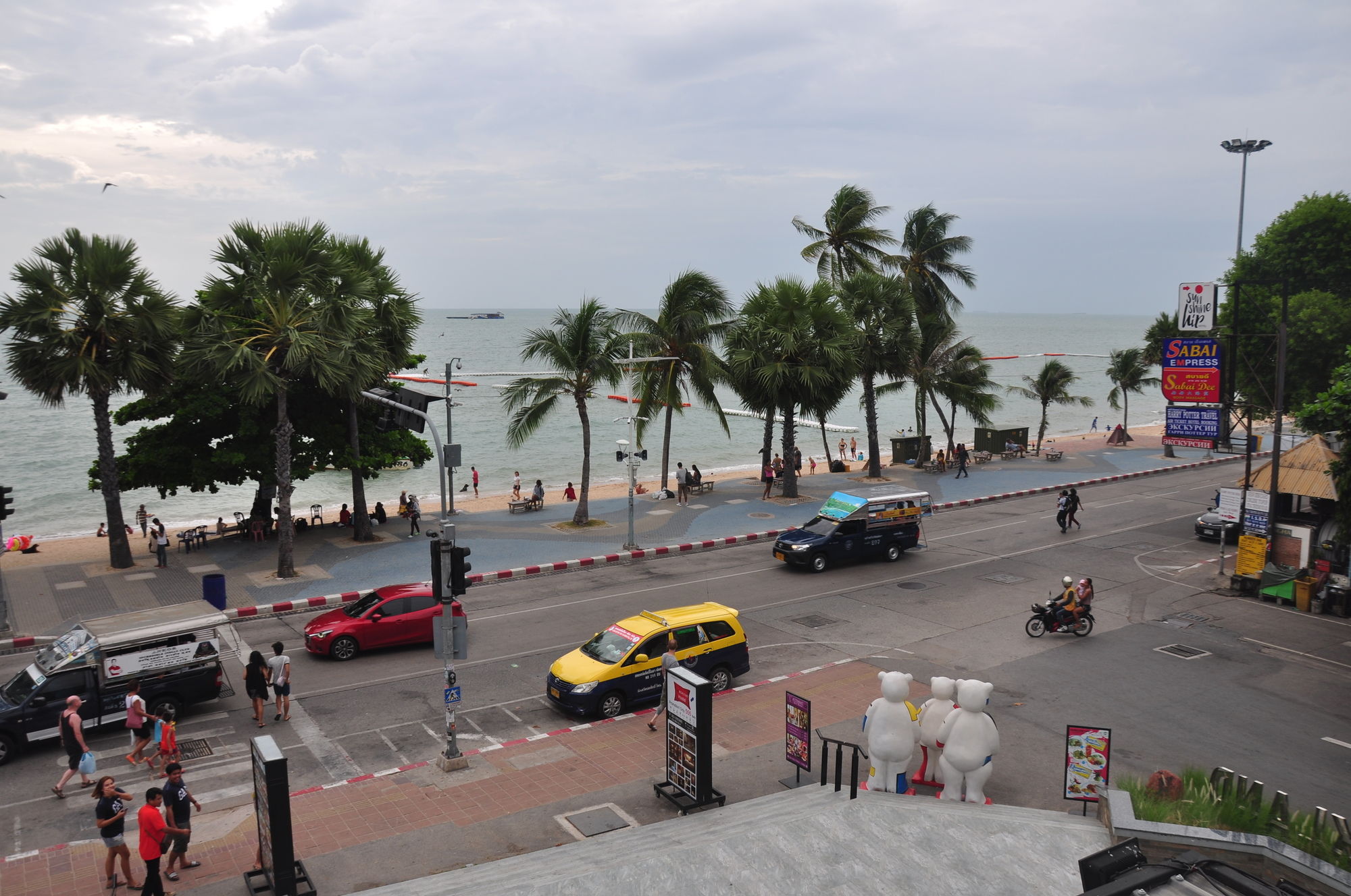 The Bedrooms Hostel Pattaya