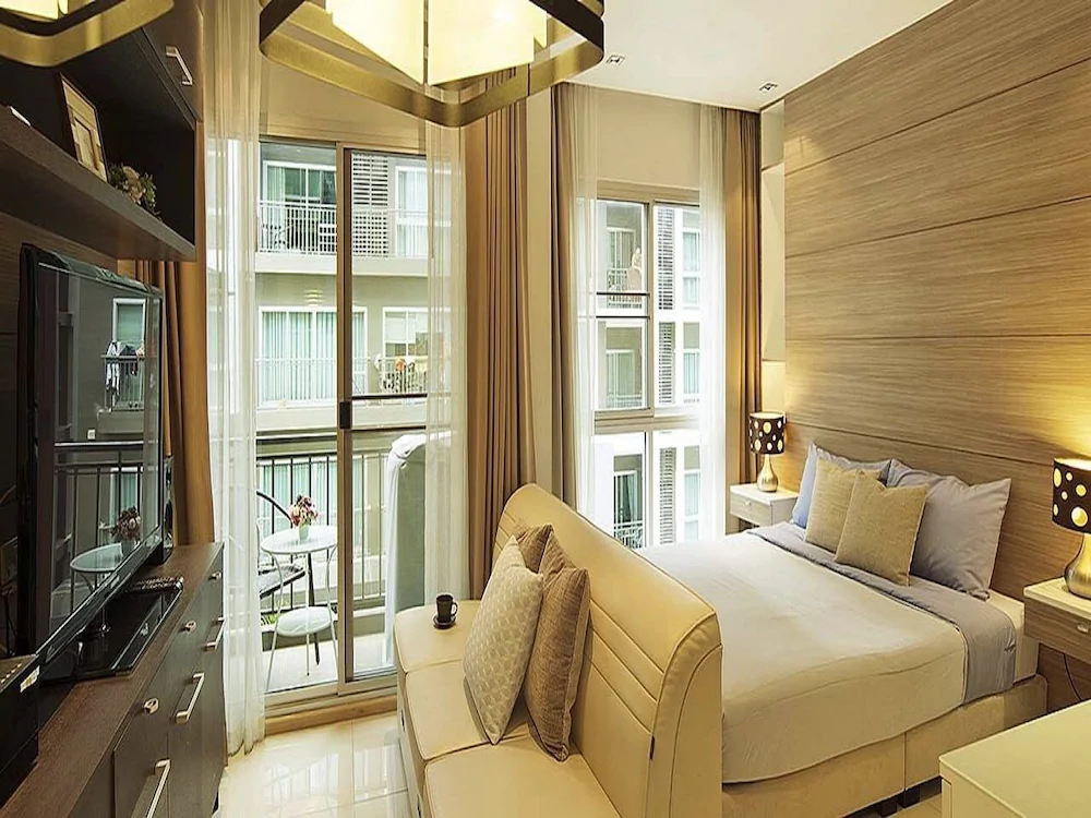 The Gallery Condominium