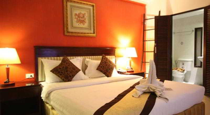 The Golden Ville Boutique Style Living