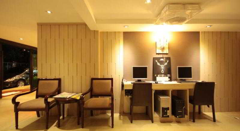 The Golden Ville Boutique Style Living