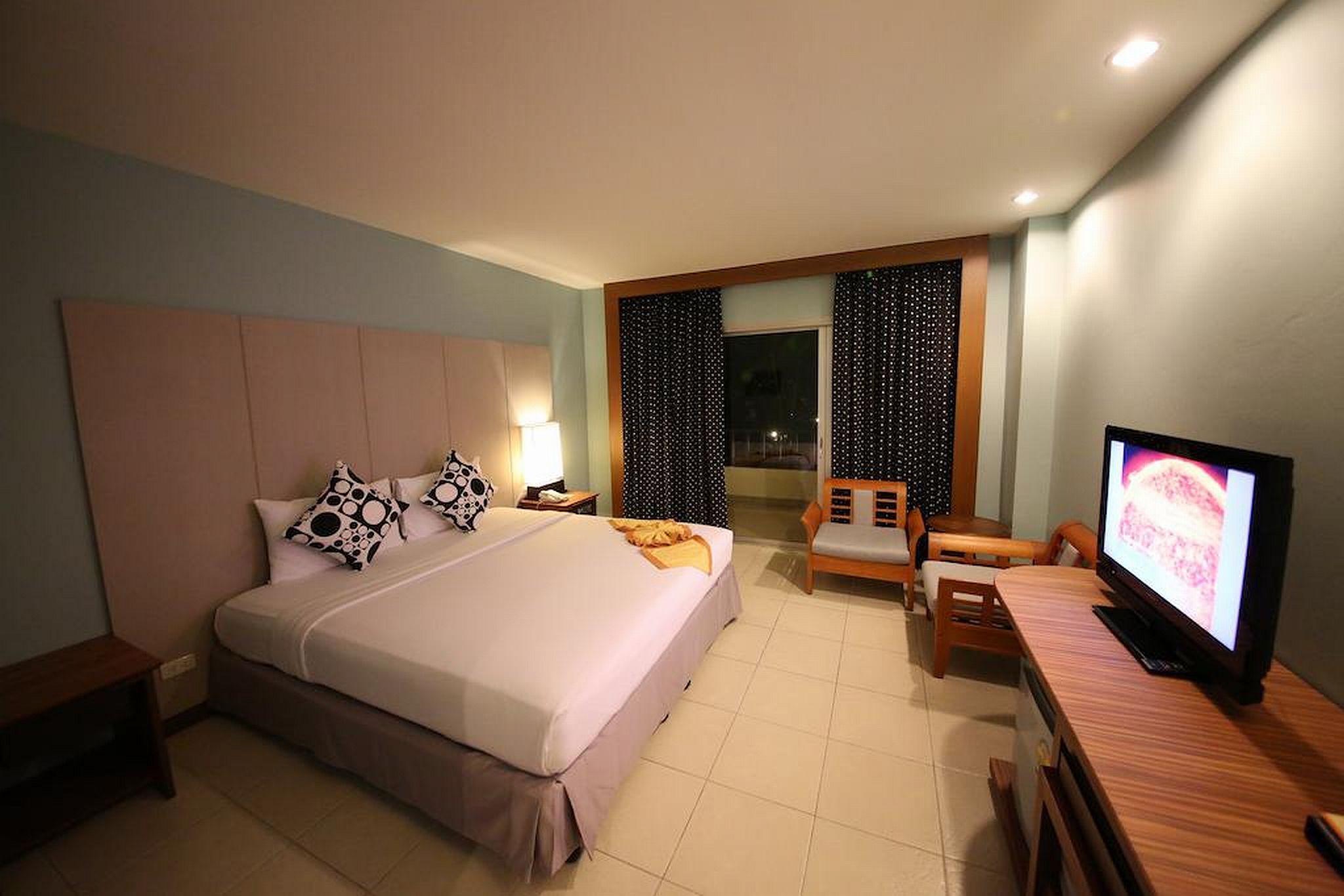 The Green Park Resort