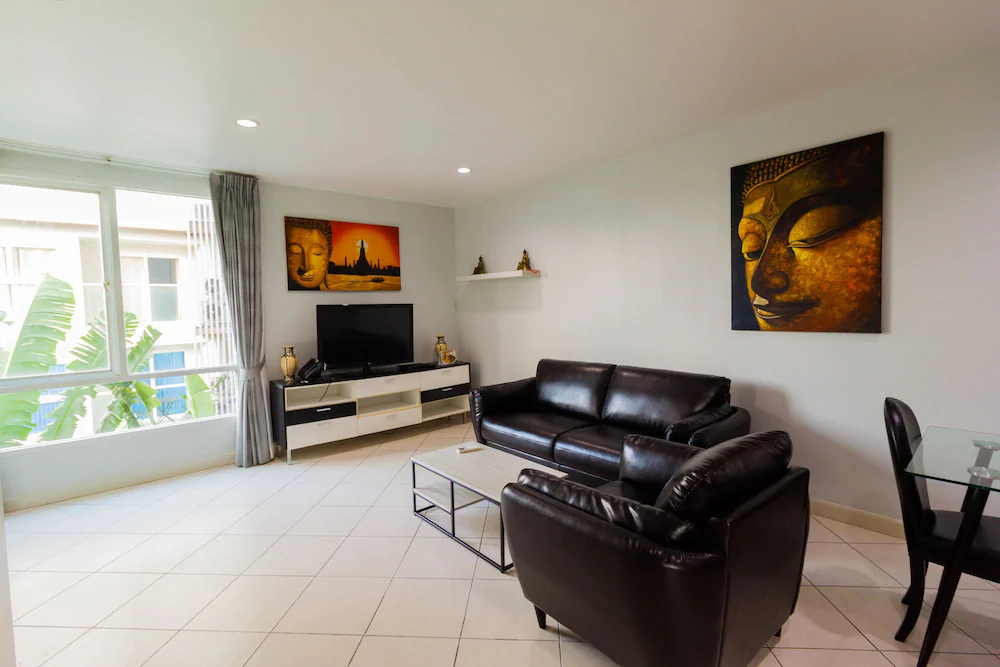 The Lofts Pratumnak
