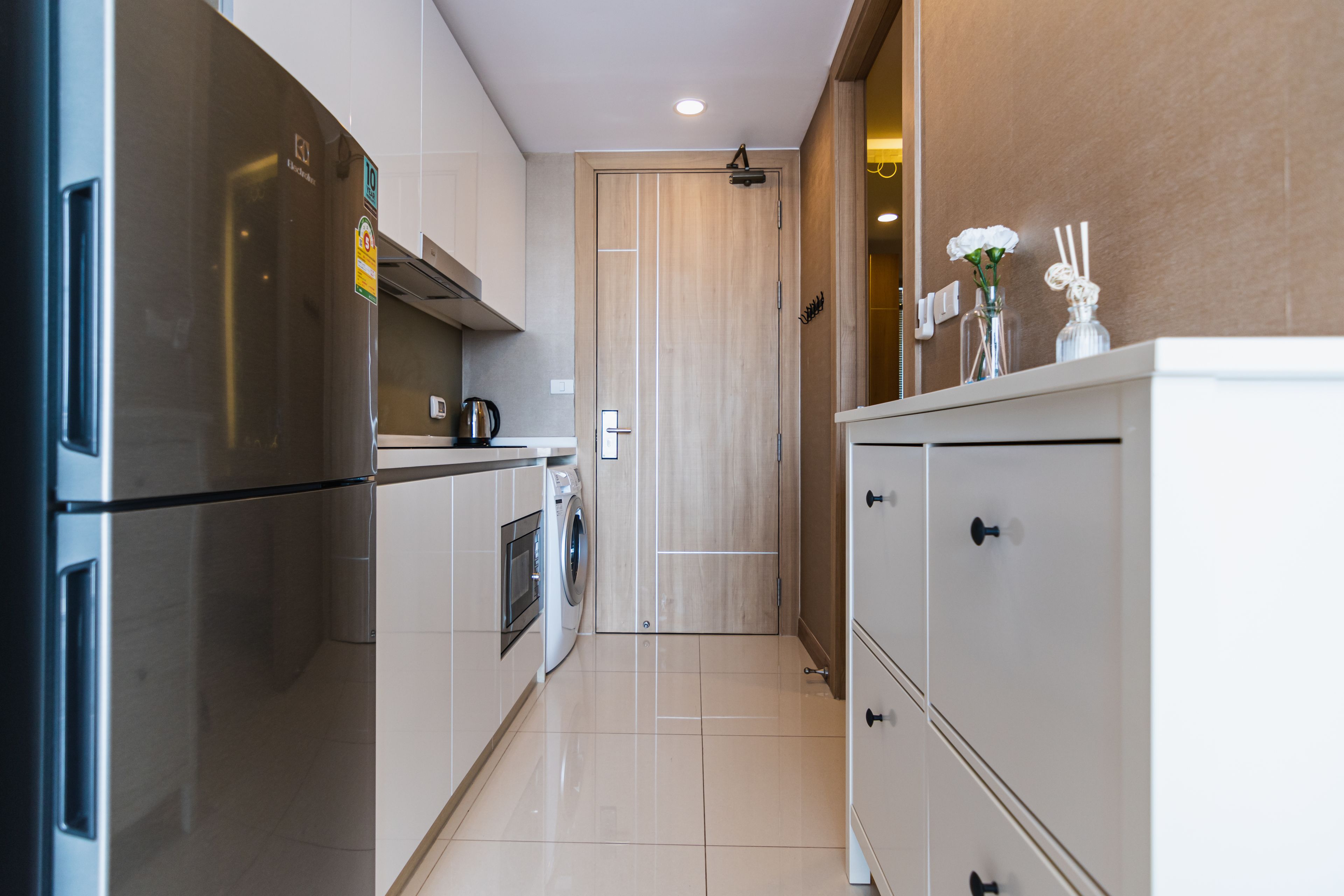 The Riviera Wongamat by Pattaya Holiday
