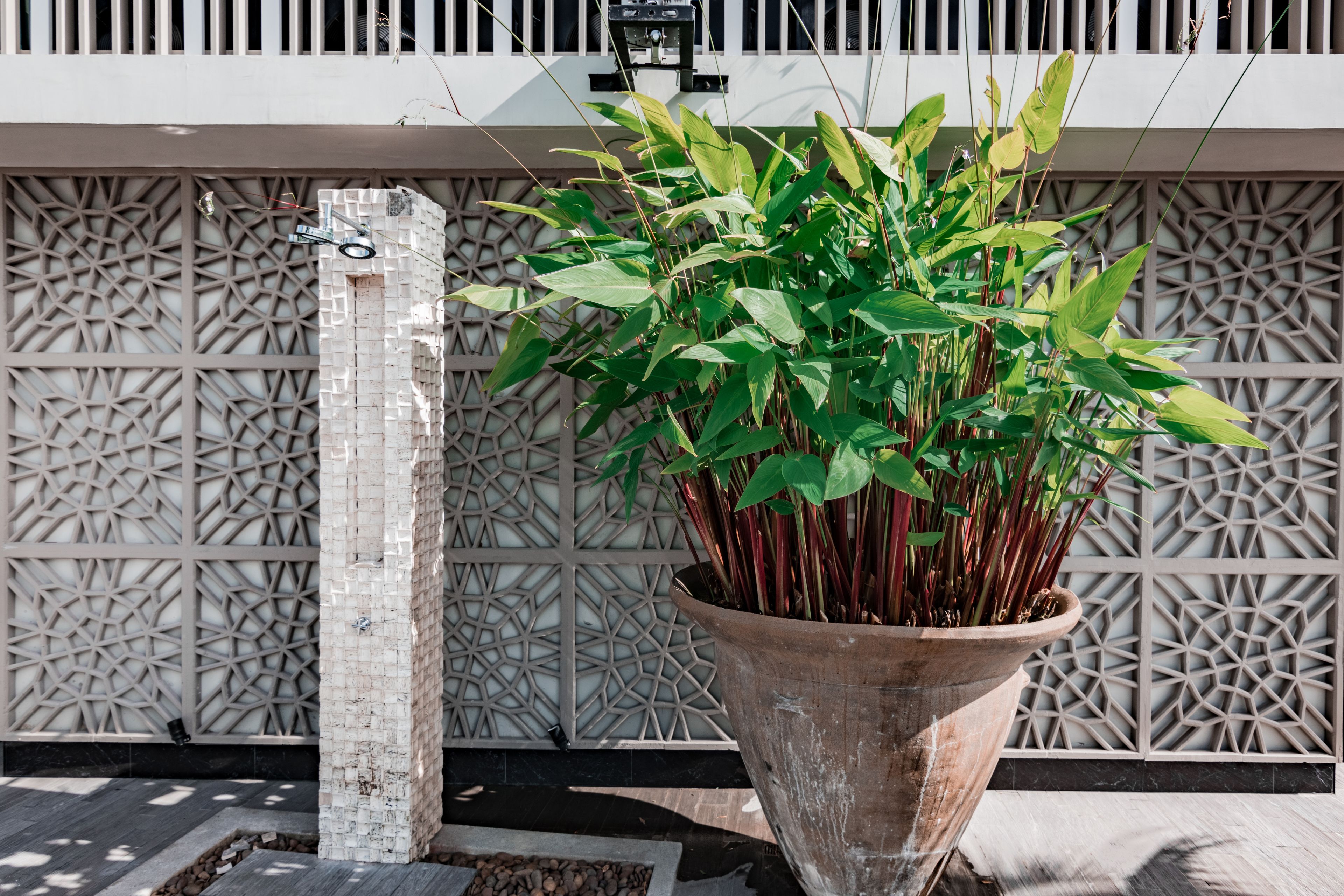 The Riviera Wongamat by Pattaya Holiday