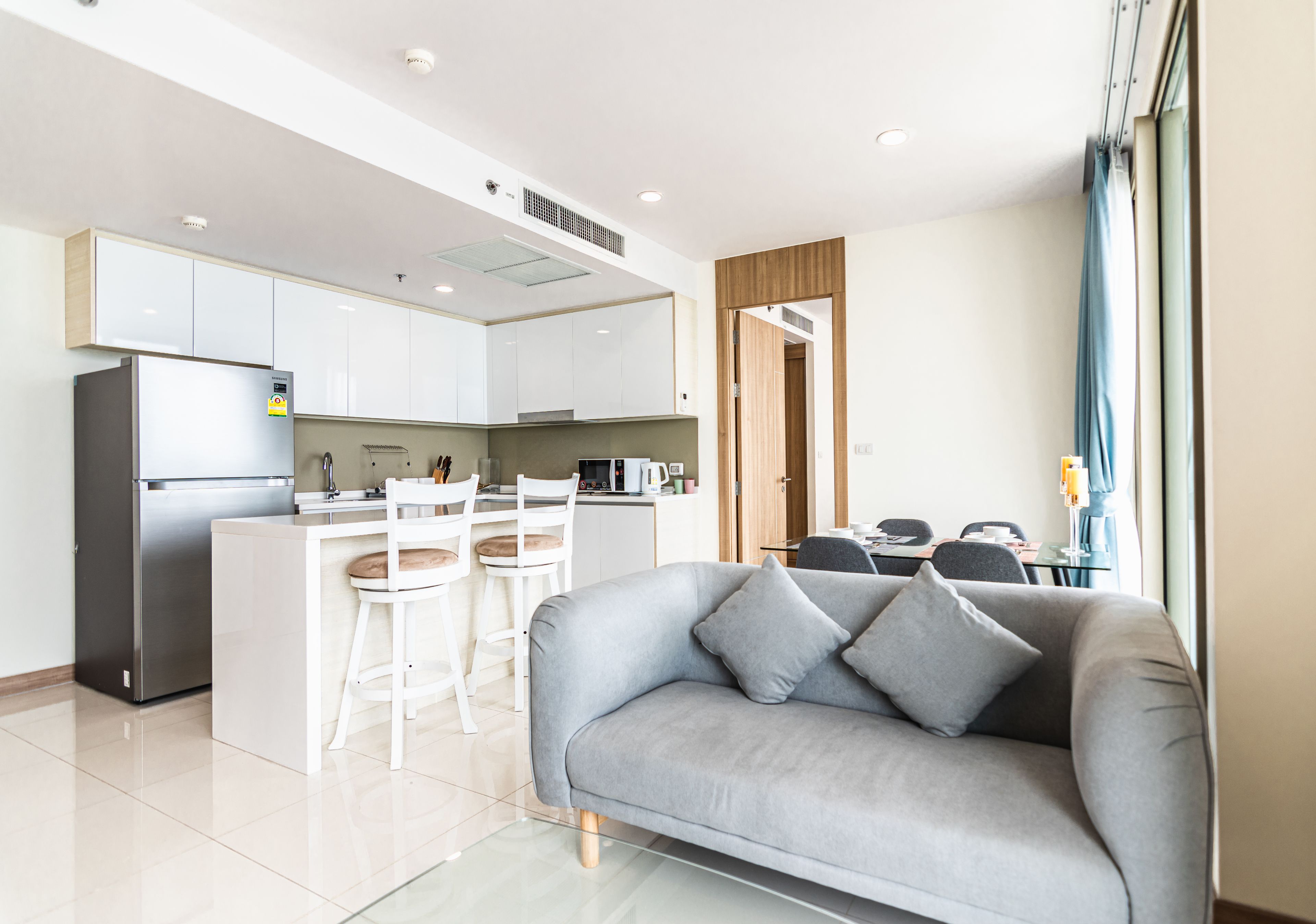 The Riviera Wongamat by Pattaya Holiday