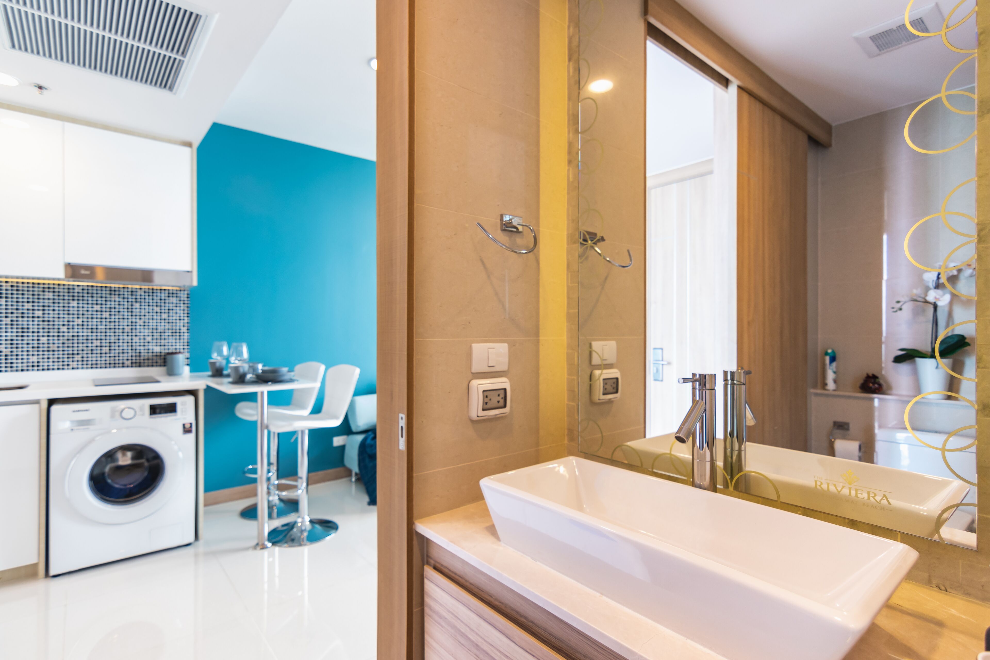 The Riviera Wongamat by Pattaya Holiday