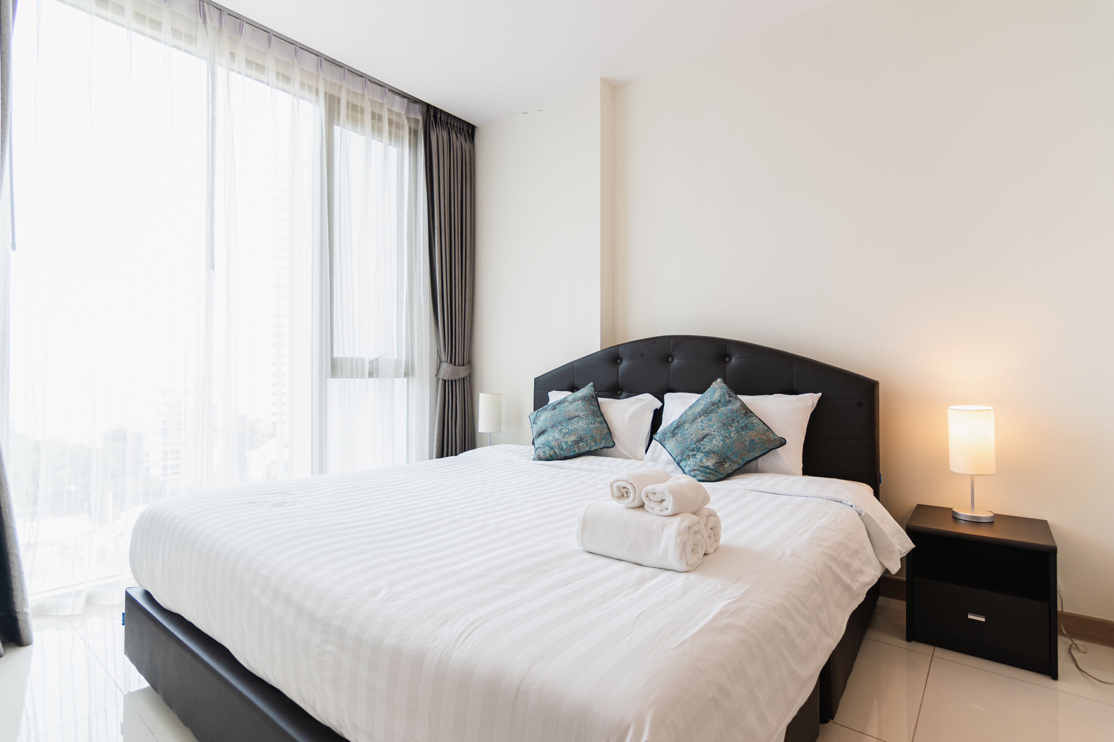 The Riviera Wongamat by Pattaya Holiday