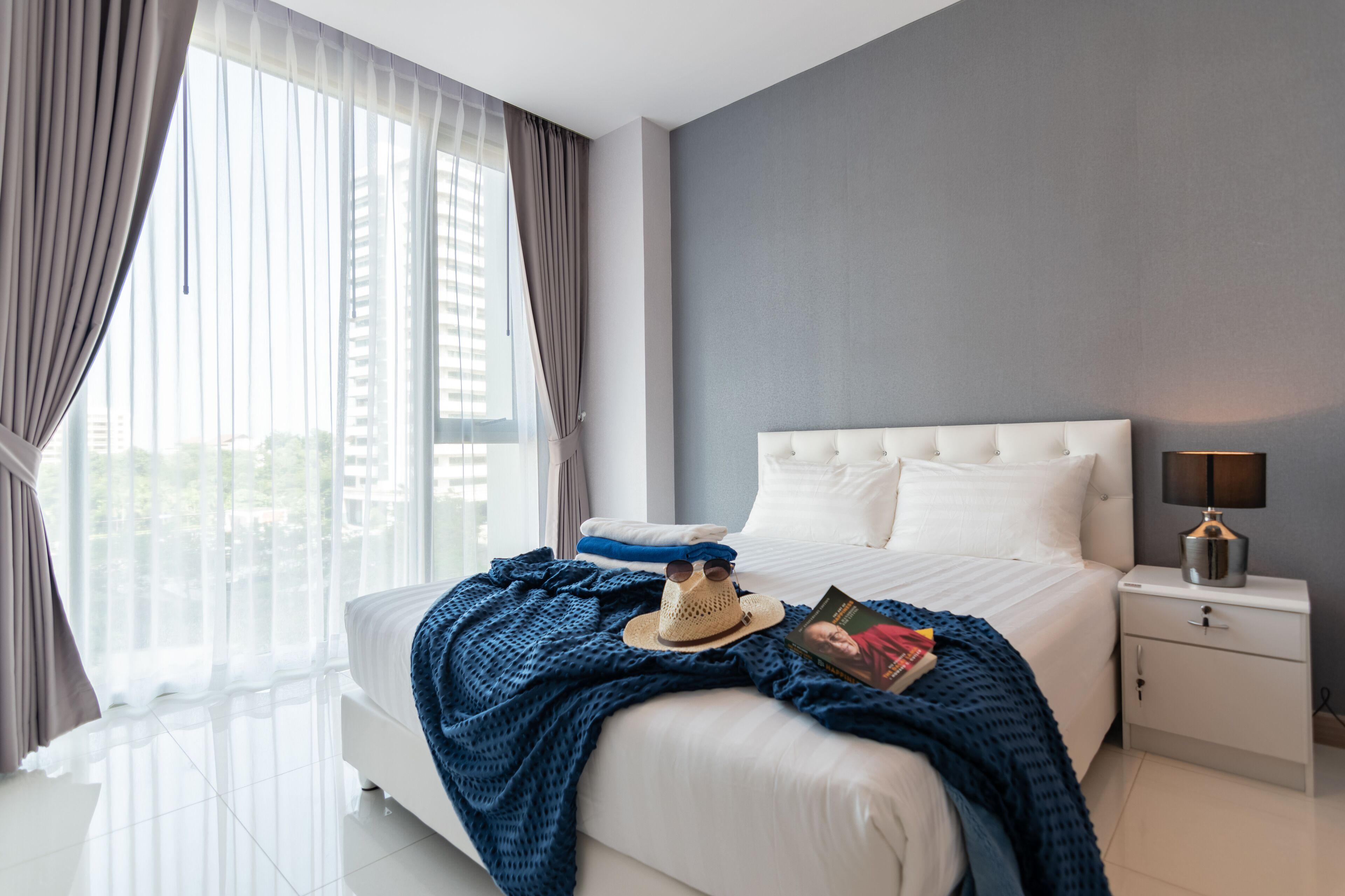 The Riviera Wongamat by Pattaya Holiday