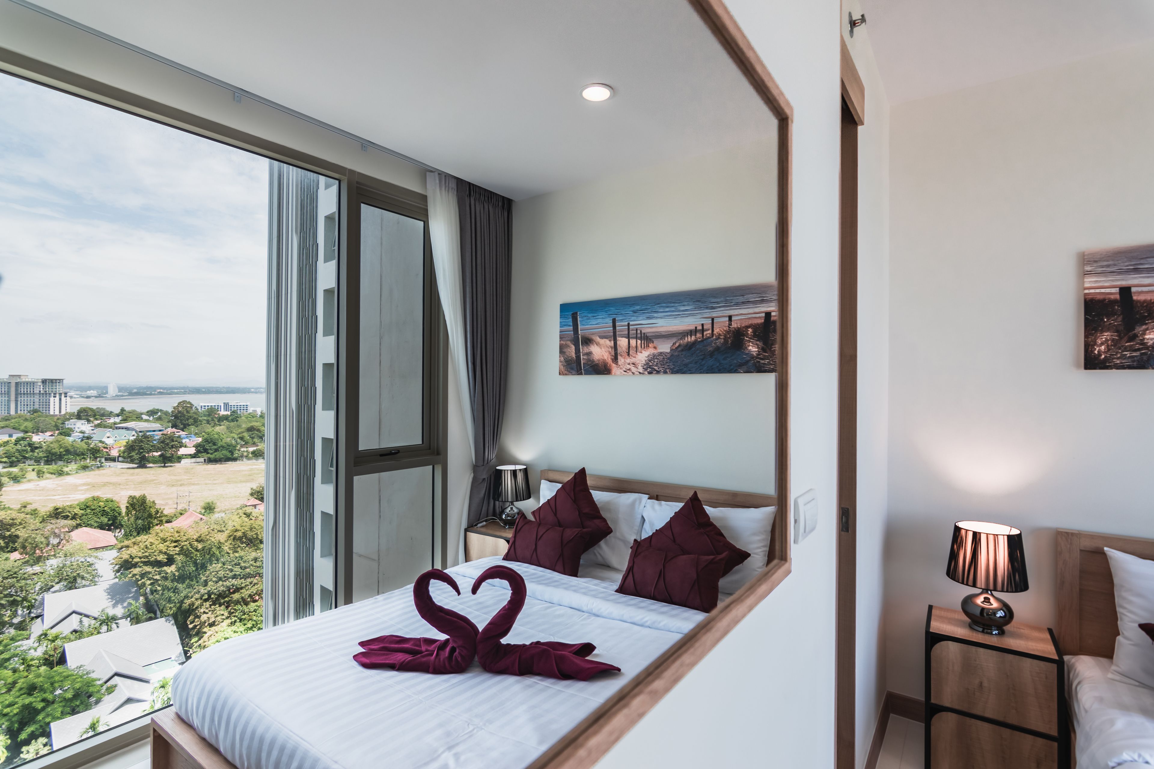The Riviera Wongamat by Pattaya Holiday