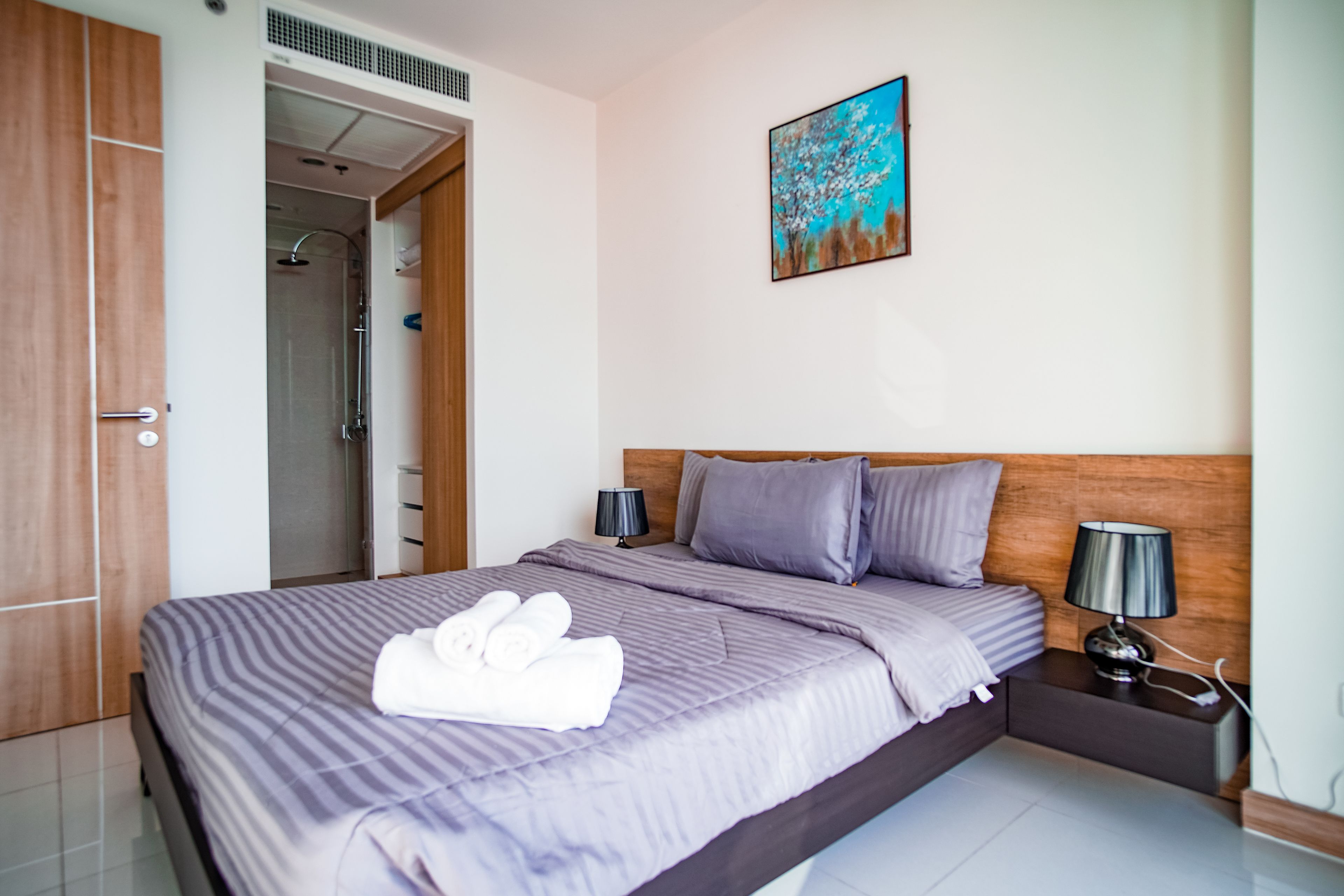 The Riviera Wongamat by Pattaya Holiday
