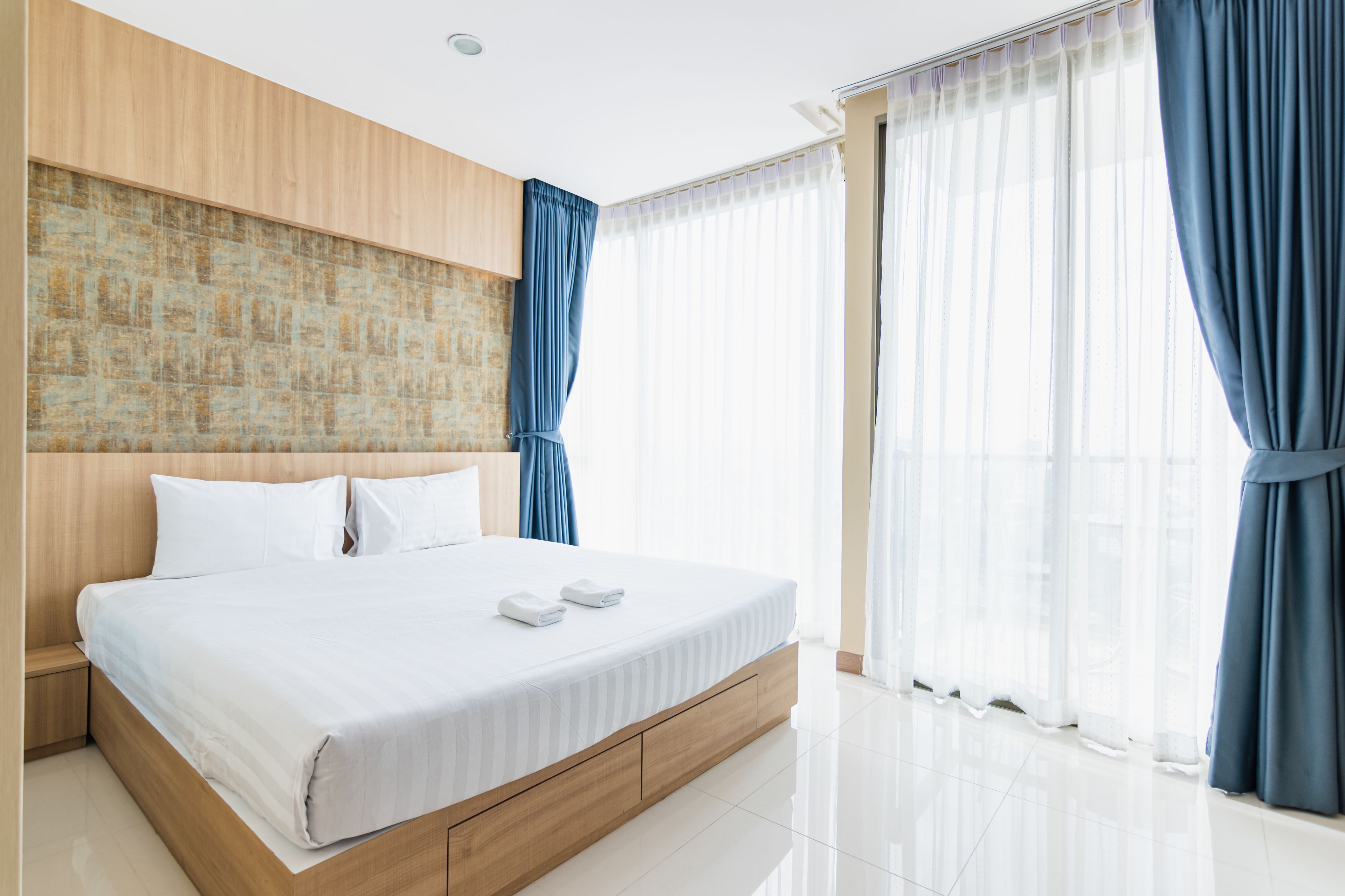 The Riviera Wongamat by Pattaya Holiday