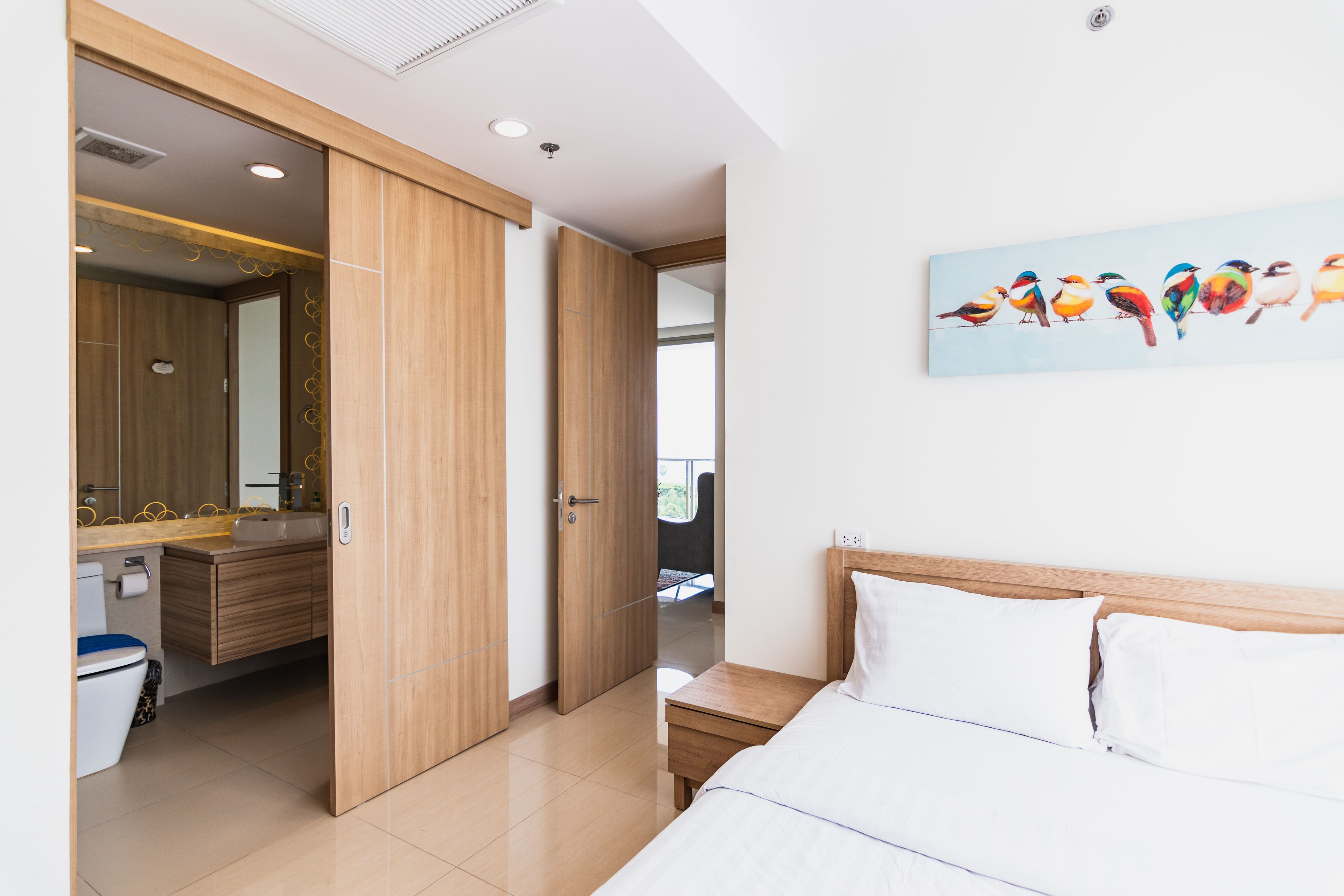 The Riviera Wongamat by Pattaya Holiday